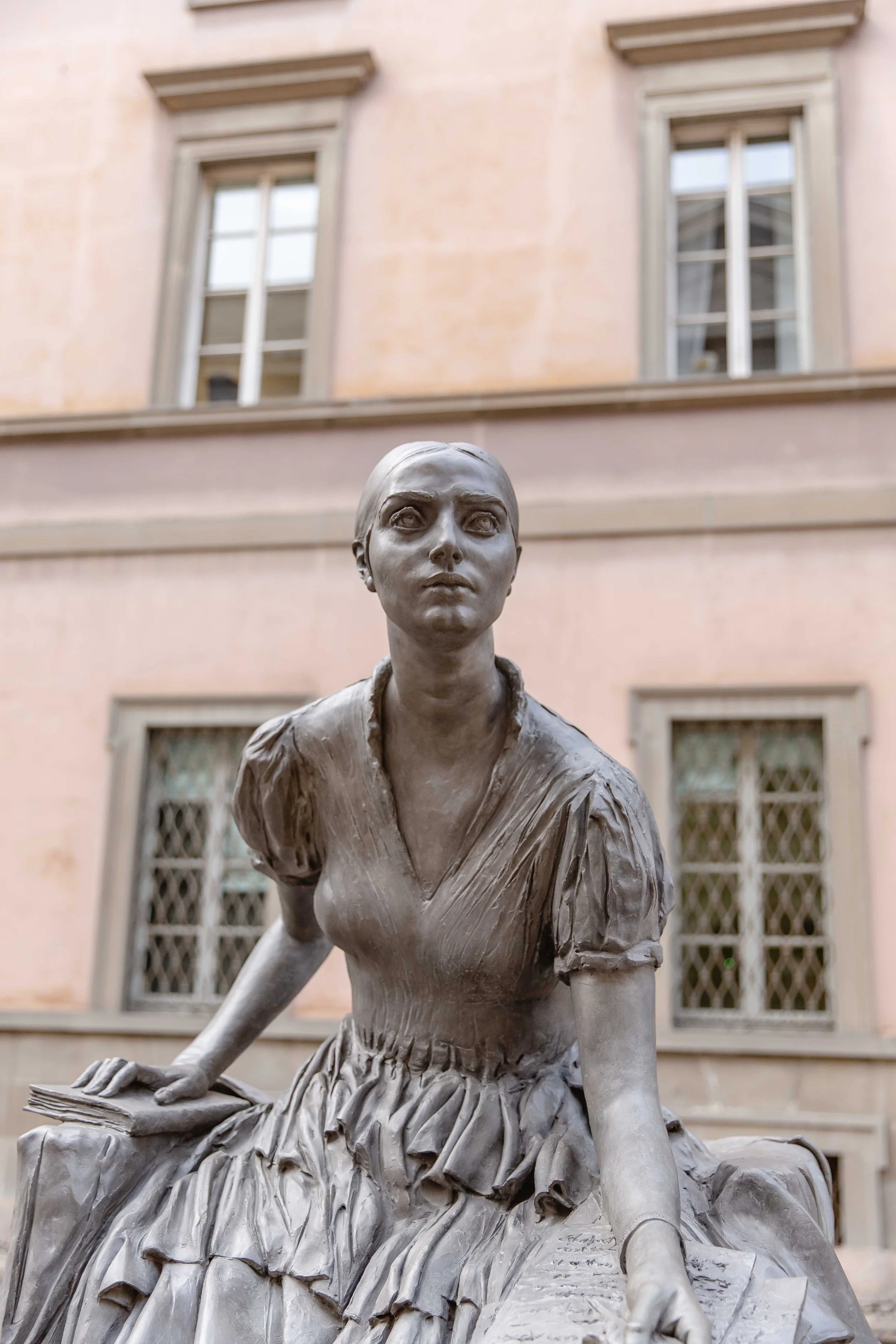 la statua1.jpg