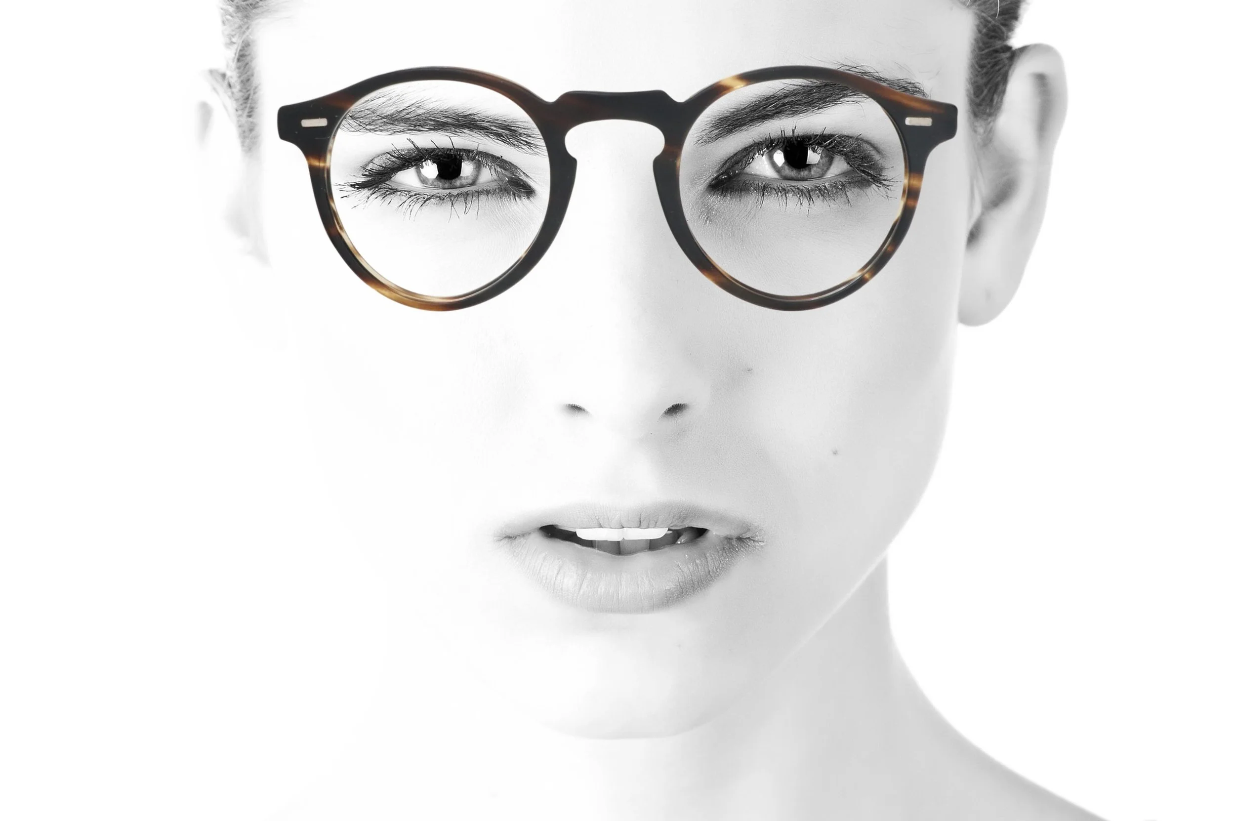 peep eyewear, premium Oliver Peoples, Gregory Peck glasses (1).jpg