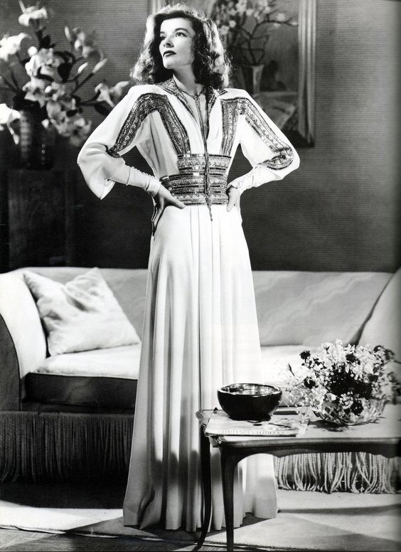 Katharine Hepburn gives good glamour