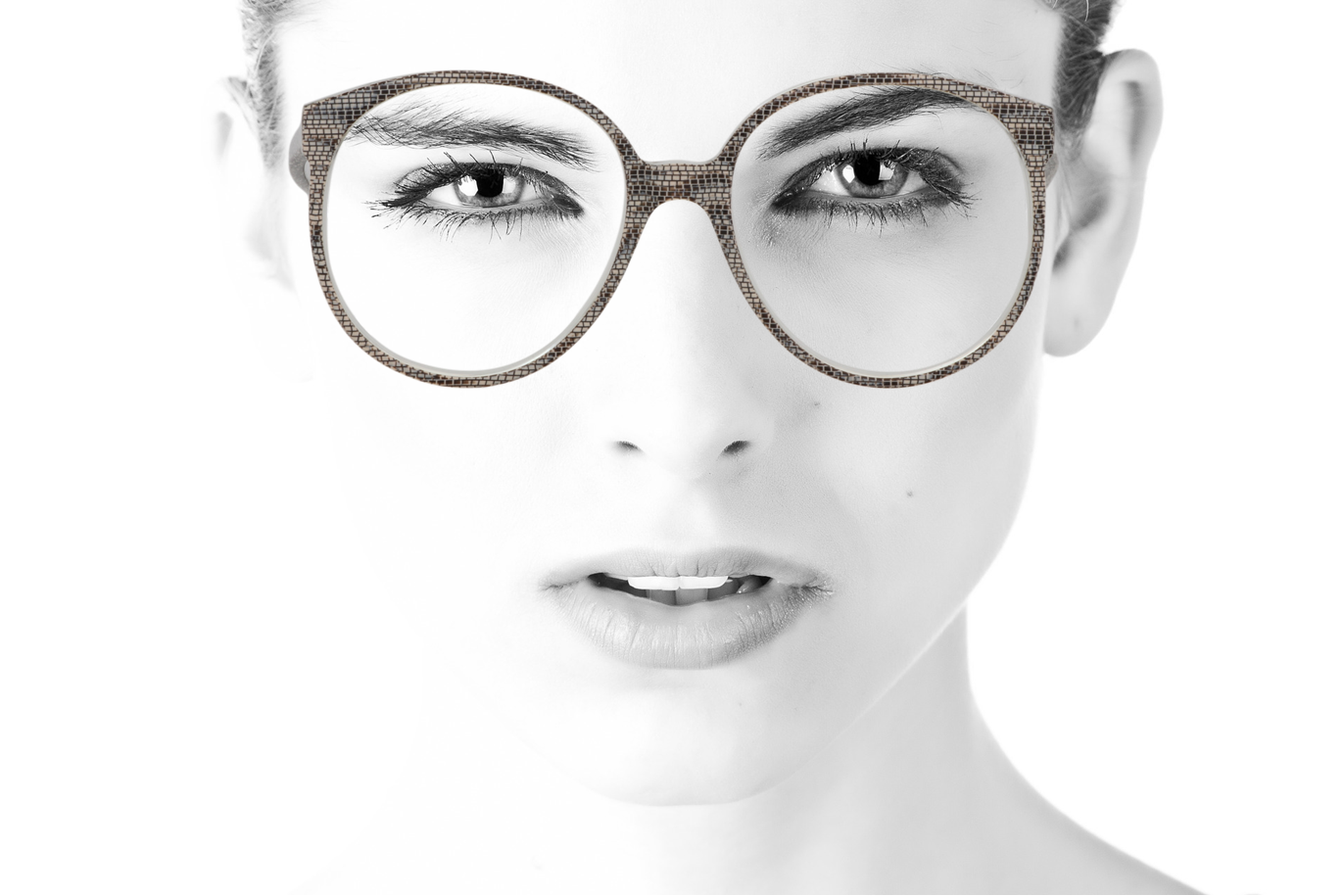 Peep Eyewear, On Model - Sketch.png