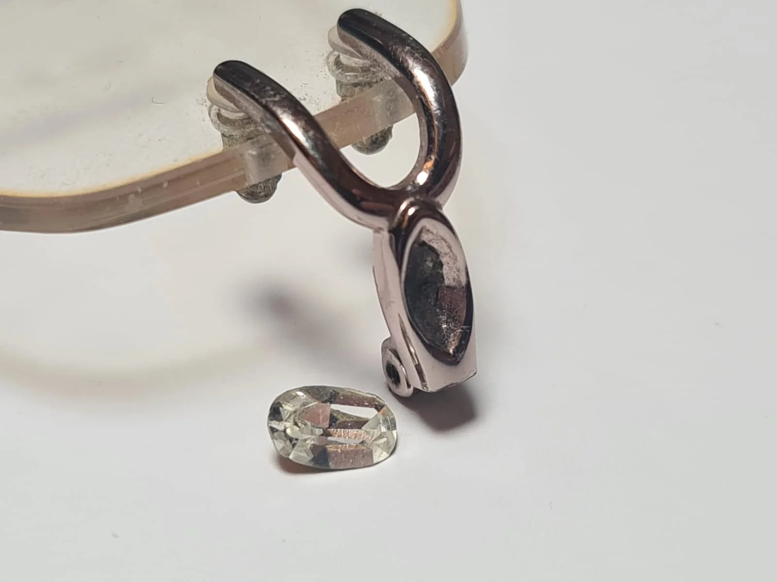 Replacement Diamanté / Crystal (Rhinestone) for Glasses