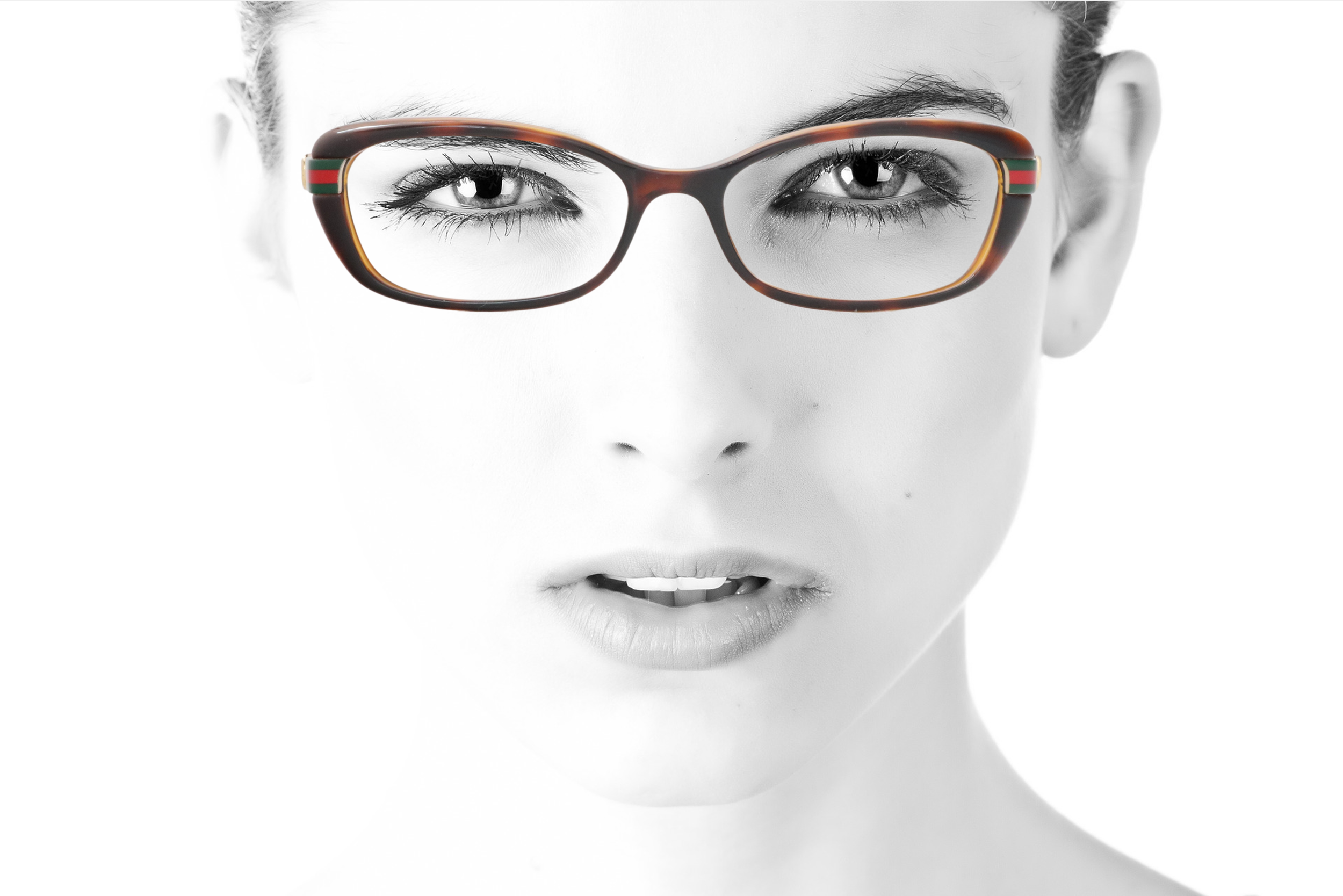 peep eyewear, noughties designer Gucci GG 3200 glasses (1).png