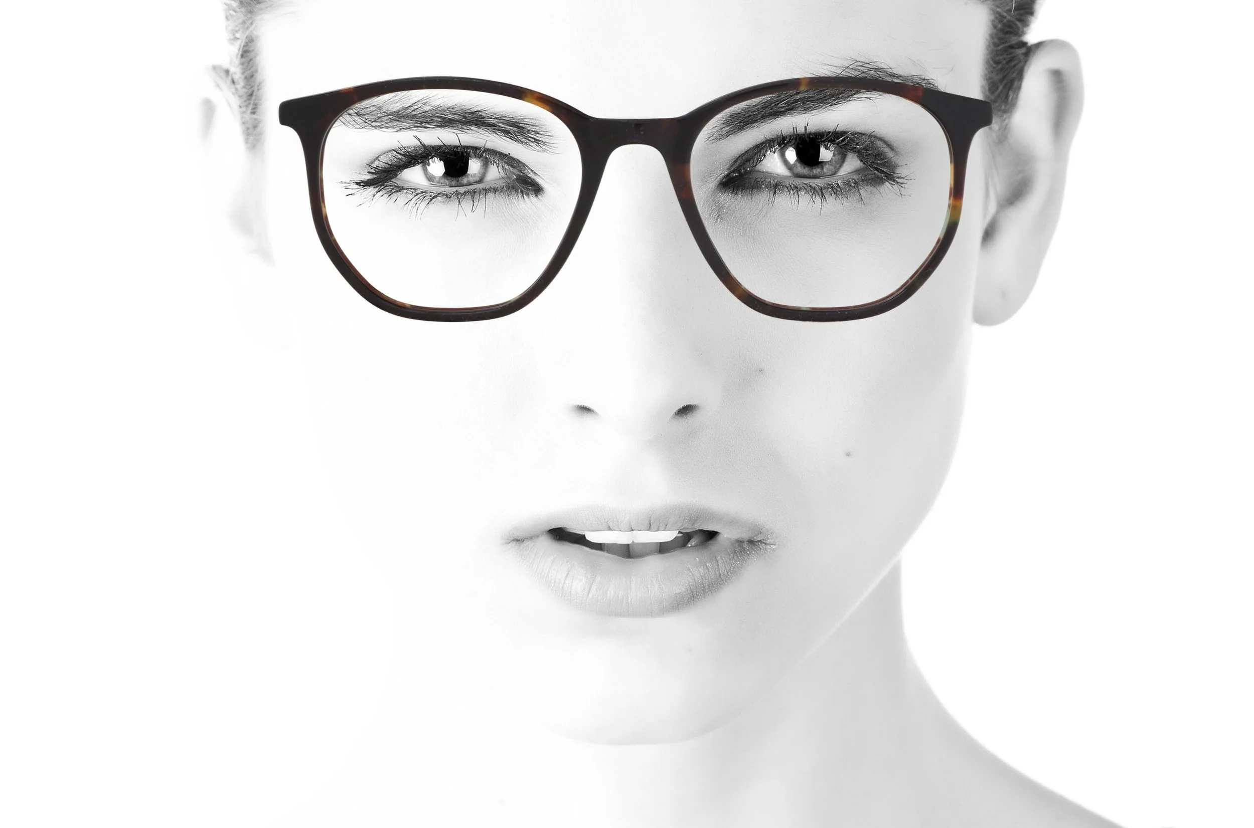 peep eyewear, tortoiseshell retro round Levi 05 glasses (1).jpg