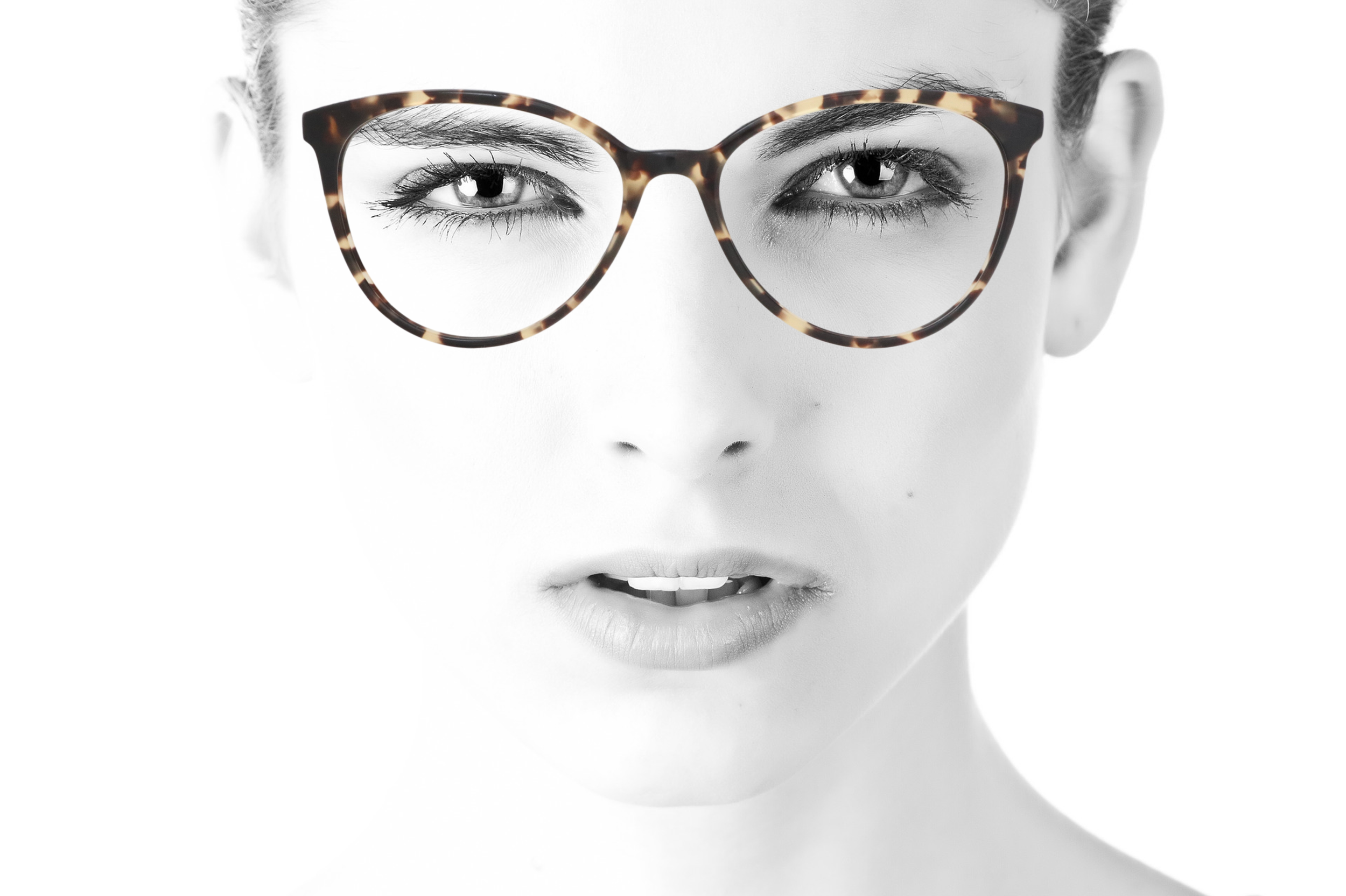 peep eyewear, sustainable DKNY DK5031 tortoiseshell glasses (1).png