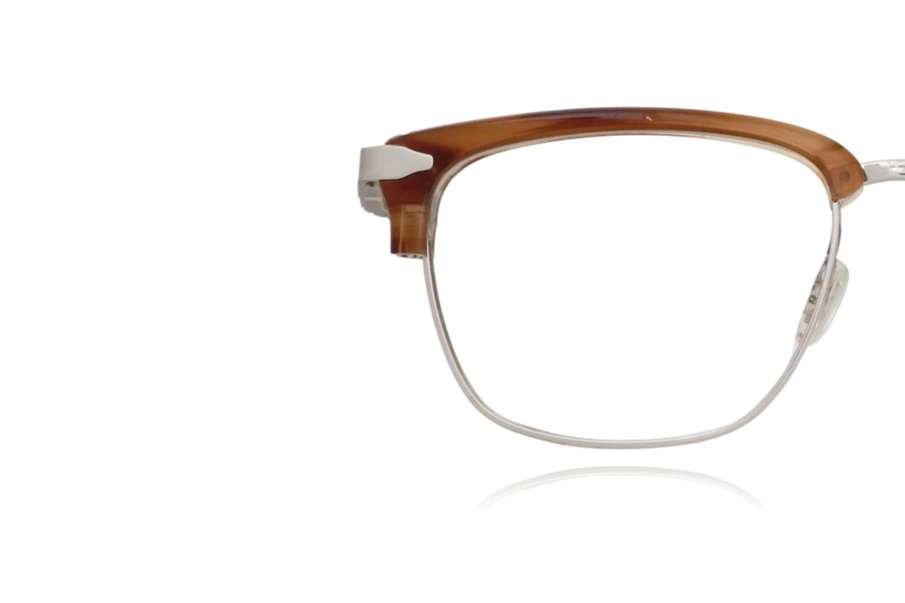 peep eyewear, screwless Spine SP2404 glasses (1).jpeg