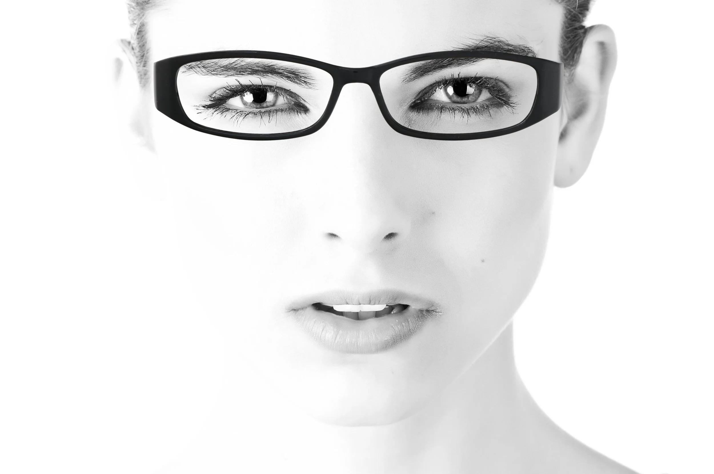 peep eyewear, 90s narrow black glasses Icy 91 (1).jpg