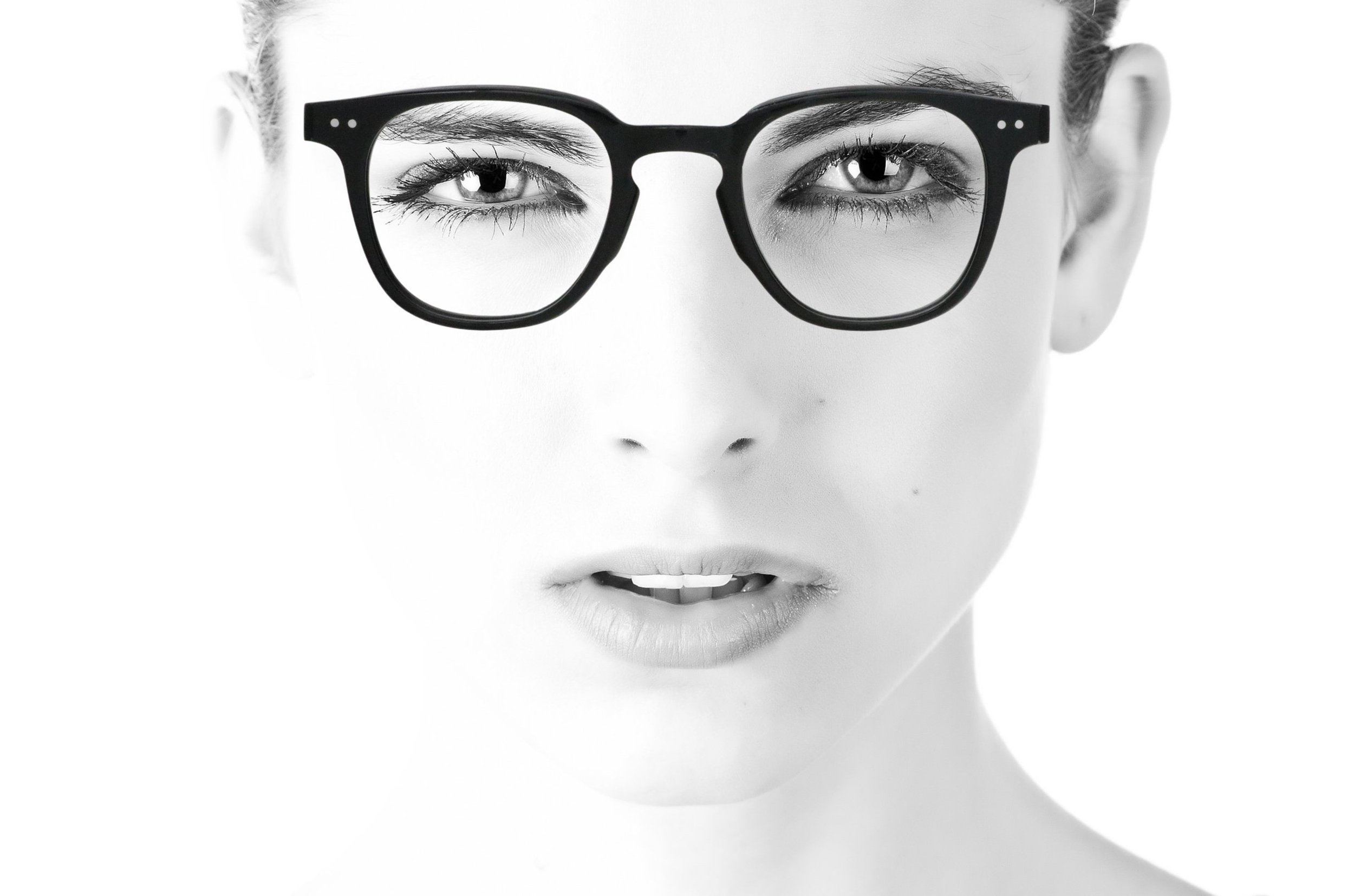 peep eyewear, designer Gentle Monster Lutto black glasses