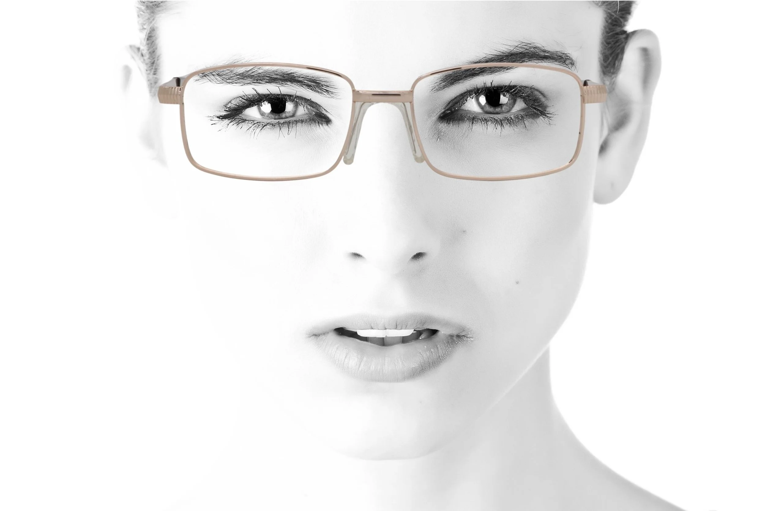 peep eyewear, minimalist gold glasses Icy 853 (1).jpg