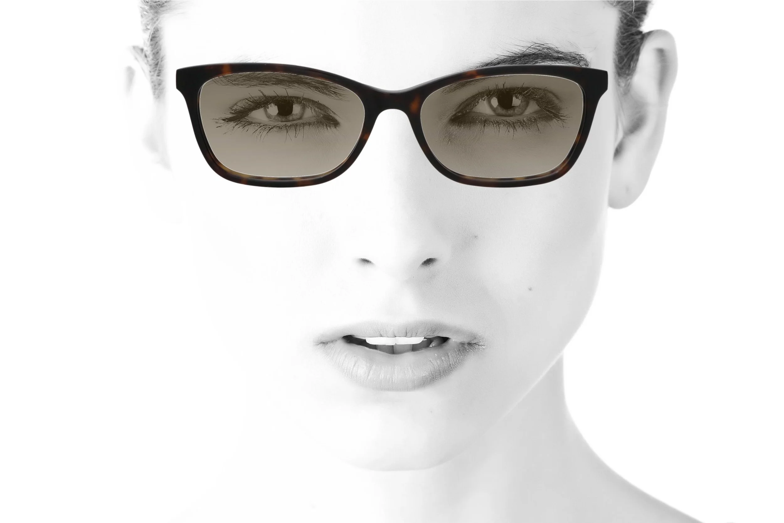 peep eyewear, preloved designer Gucci  GG06130 glasses