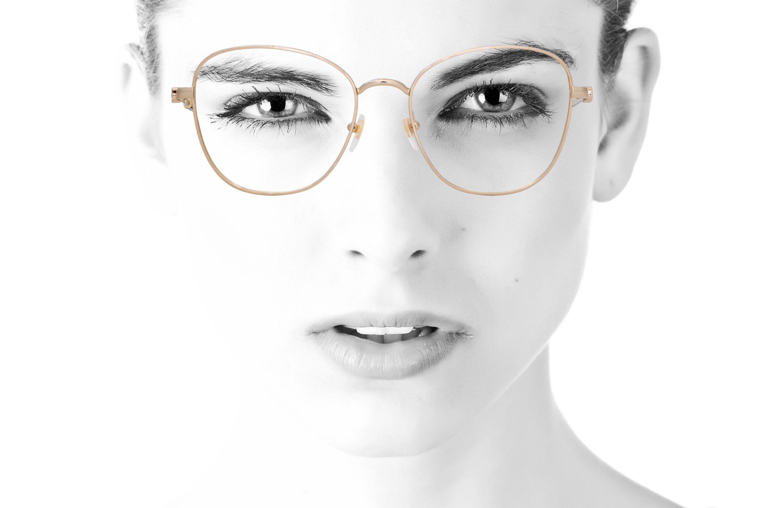 peep eyewear, luxury designer Gucci GG 14180 gold glasses (1).png