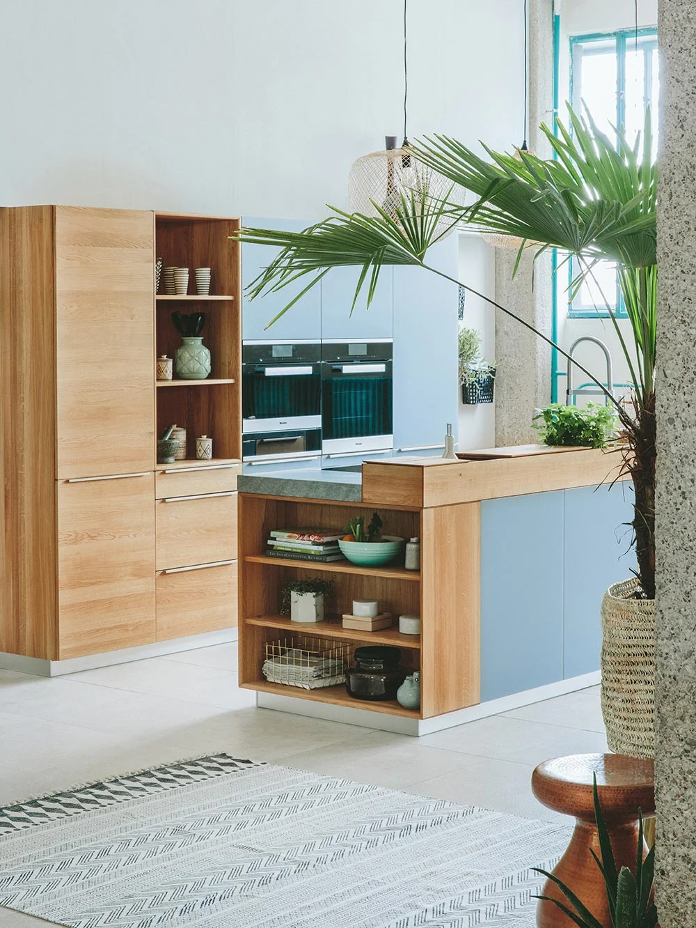 Küche Eiche mit Seeblau