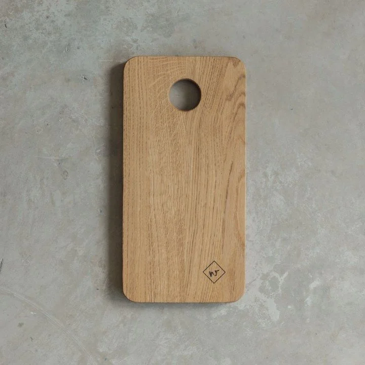 ✨ GEWINNSPIEL ✨
Dieses Jahr verlosen wir 2x zwei exklusive walden-Schneidebretter aus hochwertiger Eiche! 🌿
So nimmst du am walden-Gewinnspiel teil:
◽Folge der walden-Instagram-Seite
◽Like diesen Beitrag
◽Markiere die Person in den Kommentaren, mit