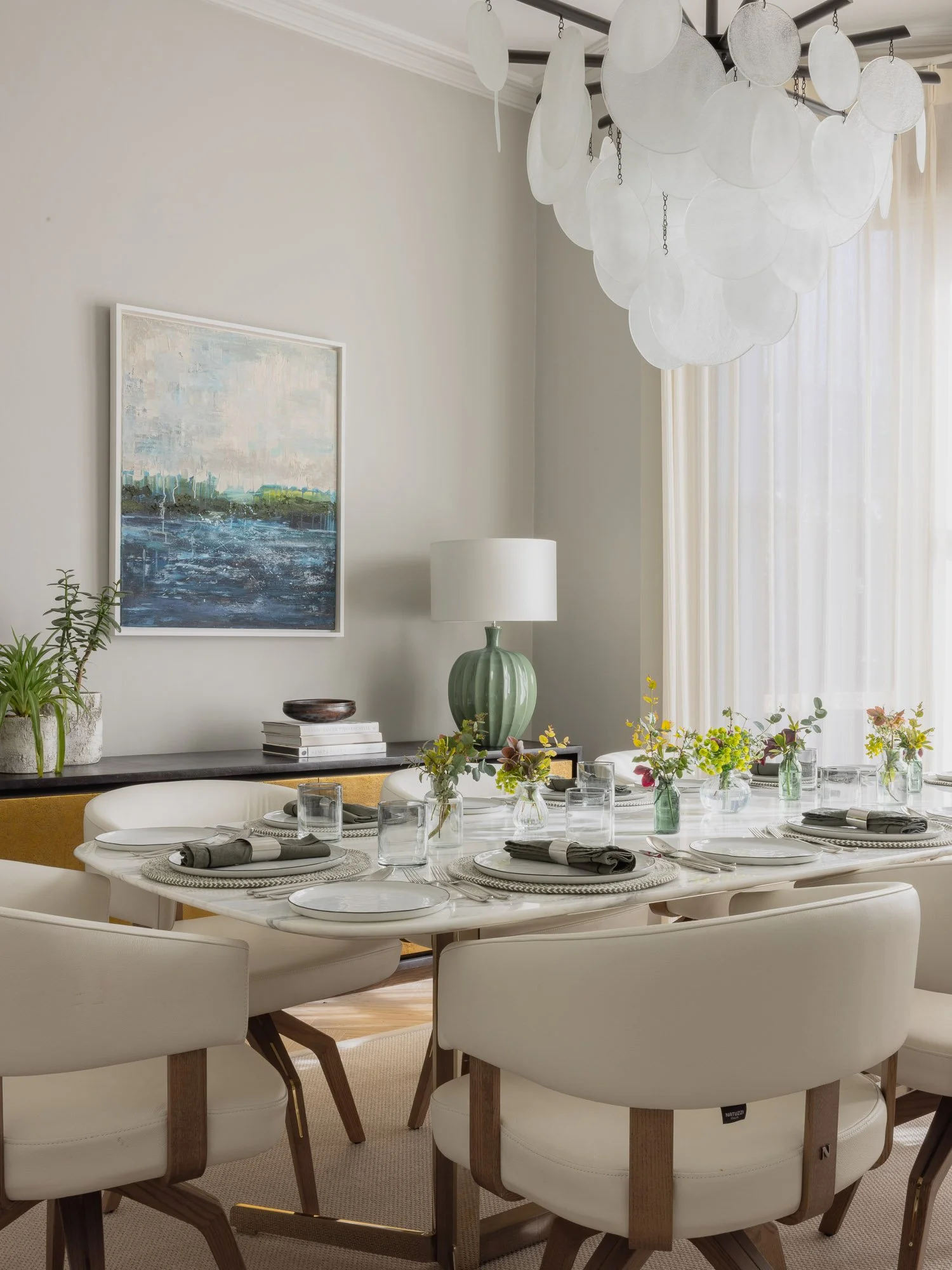 Dining Room-11.jpg