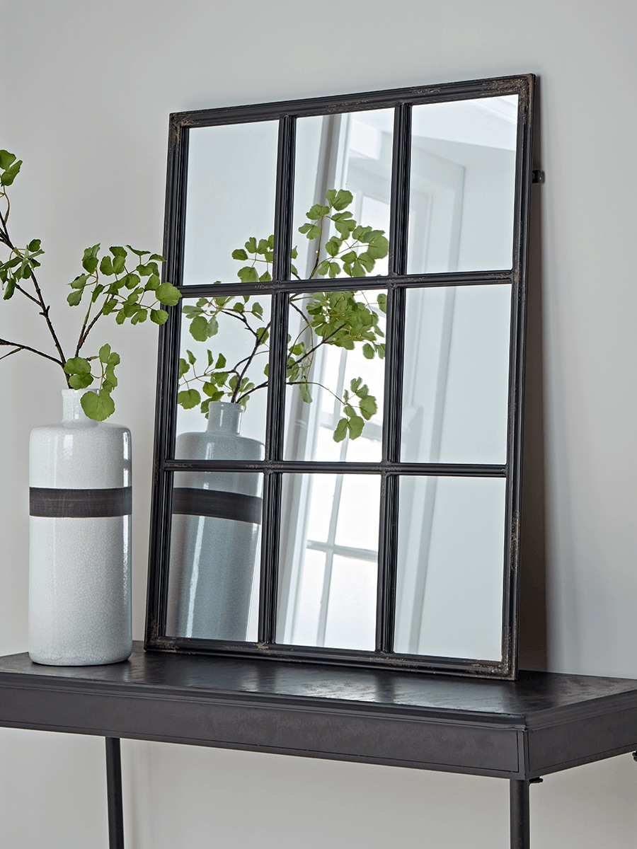 Image and mirror via Cox & Cox .