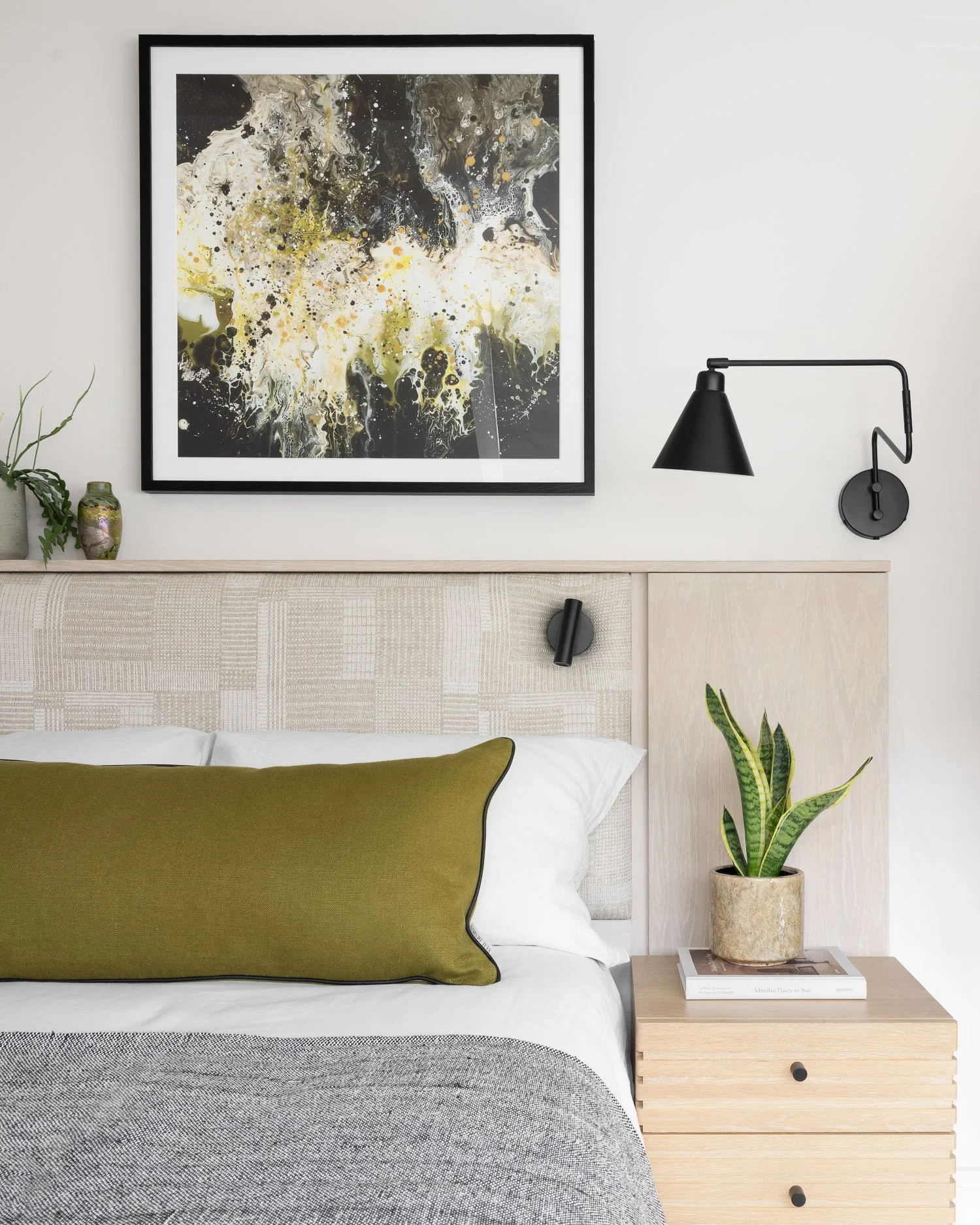Widney Road Guest Room Web Res-7.jpg