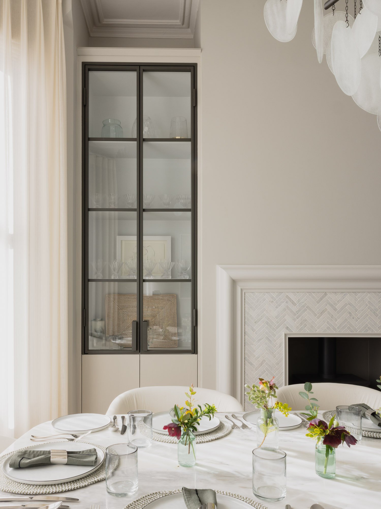 Dining Room-19.jpg