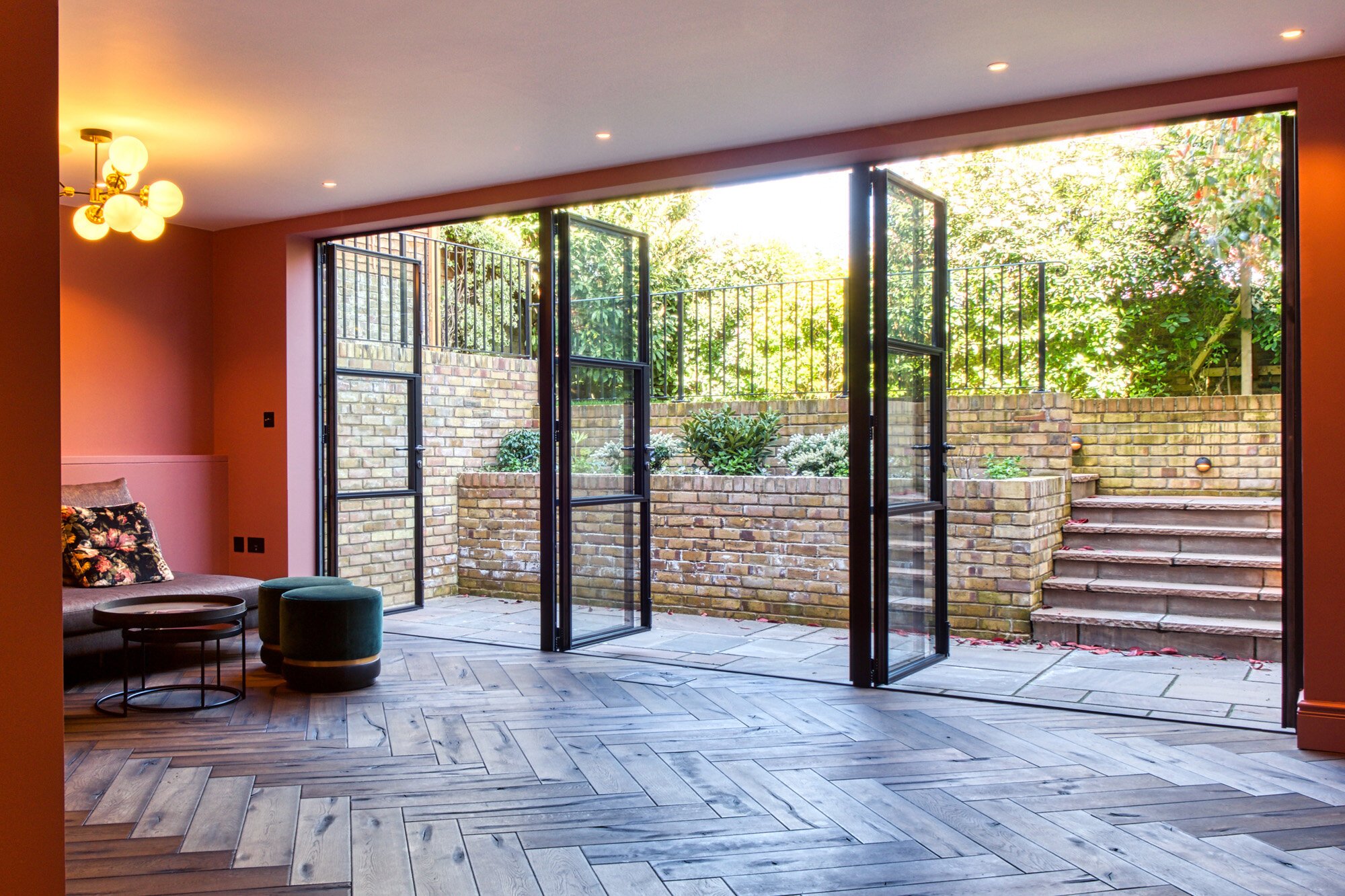   Ealing Townhouse  Thermally Broken Steel. Glass: ESG 4mm/12mm warmed/ESG 4mm toughened both sides 