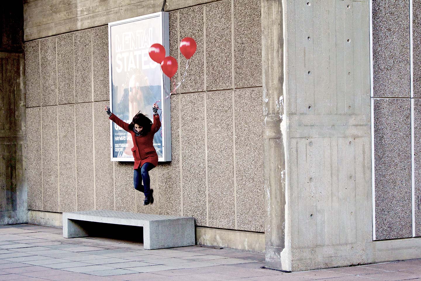 alex_macro_jump_balloon.jpg
