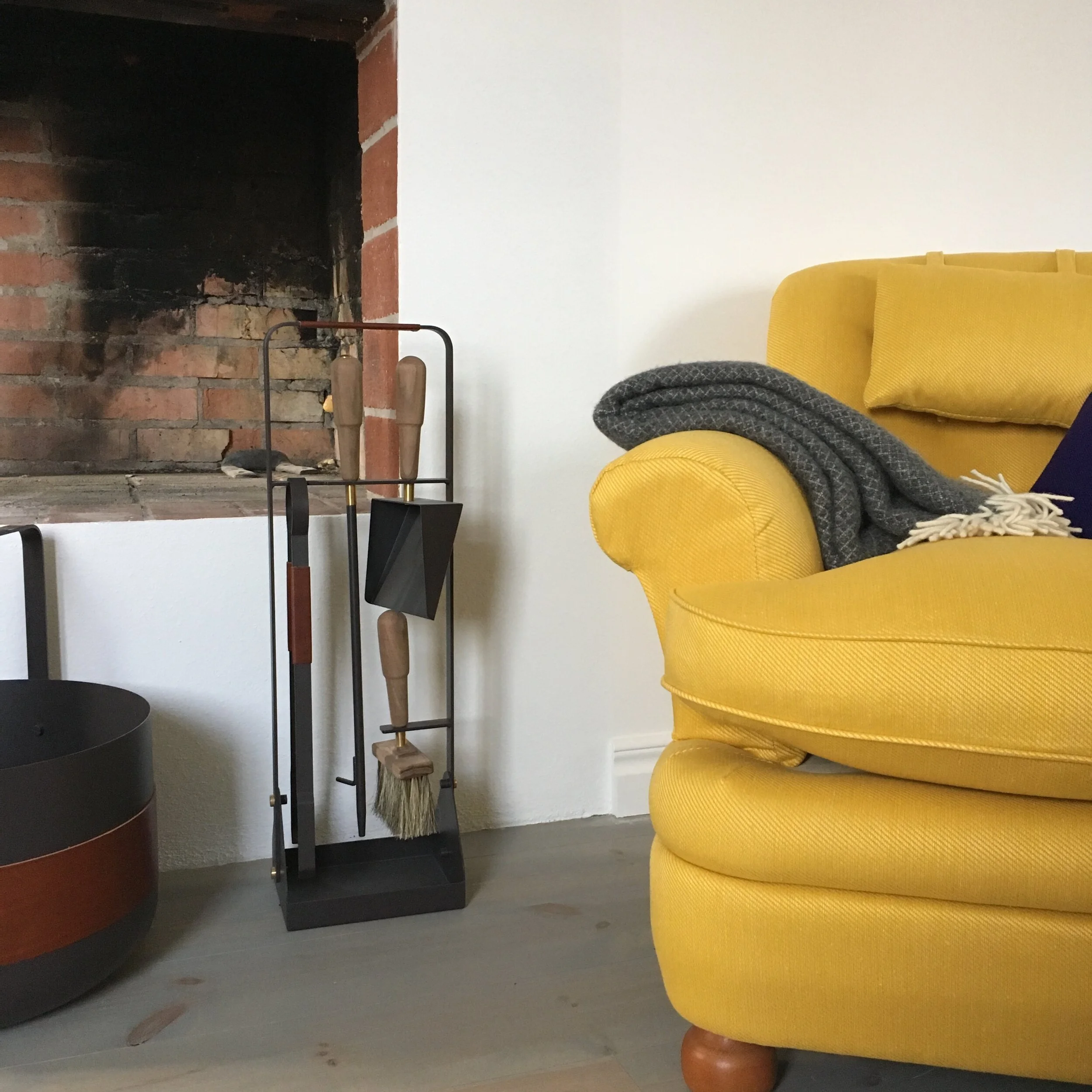 KAppsta gul fåtölj.JPG