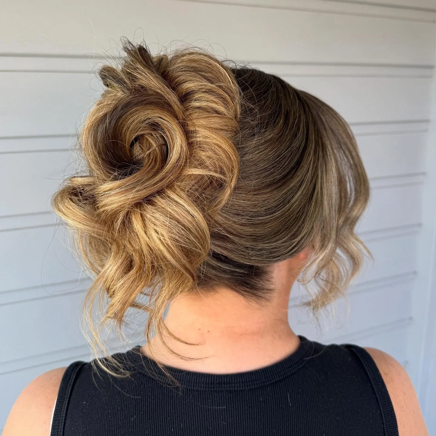Lucy&rsquo;s Year 12 Formal 🎓@lucyhoops
Created this soft, textured bun ✨ love how effortless yet elegant it turned out! 😍 

Hair @beyondhair_justinemaggio 
Makeup @salonshebymontanaj 
.
.
.
.
#formalhair #year12formal #formalhairstyle #sydneyhairs