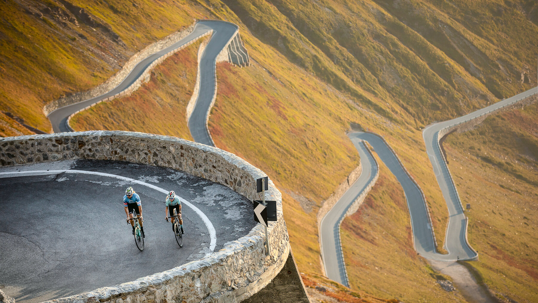 S.Confortola_Bike_Stelvio_0J6A4363-Edit.jpg