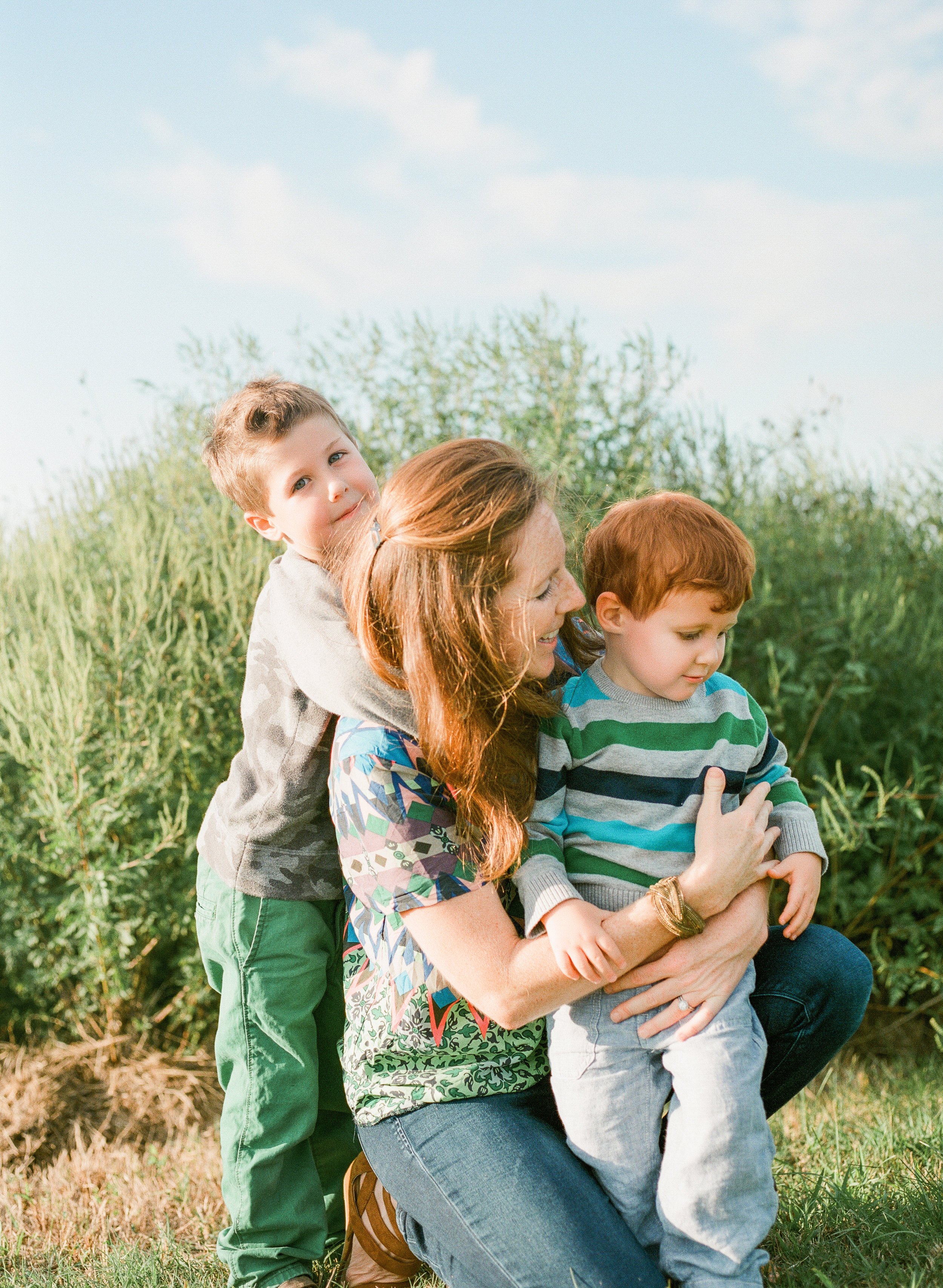 lifestyle-film-family-photographer-raleigh-north-raleigh-landfill-park