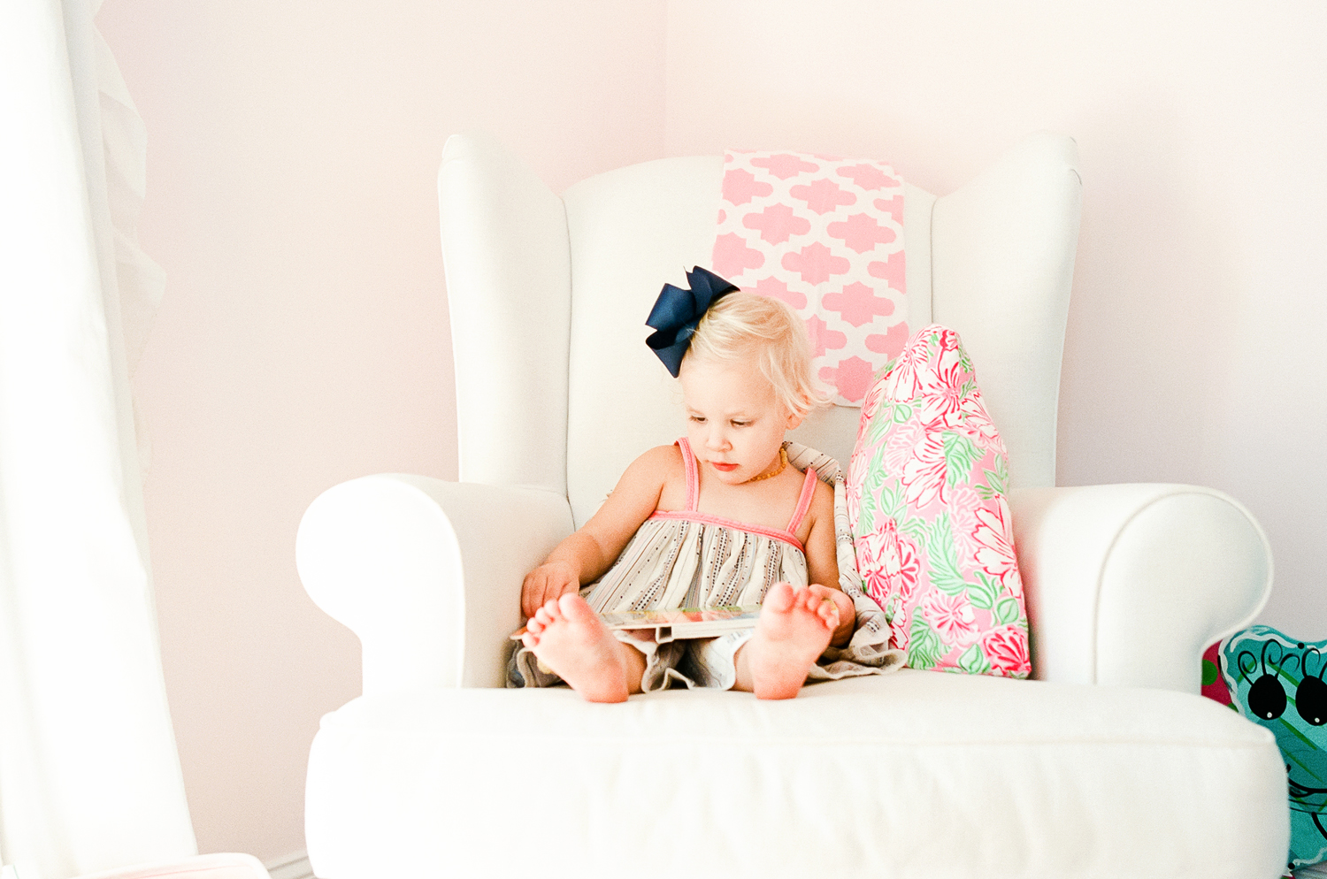 lifestyle-photographer-film-raleigh-family-home