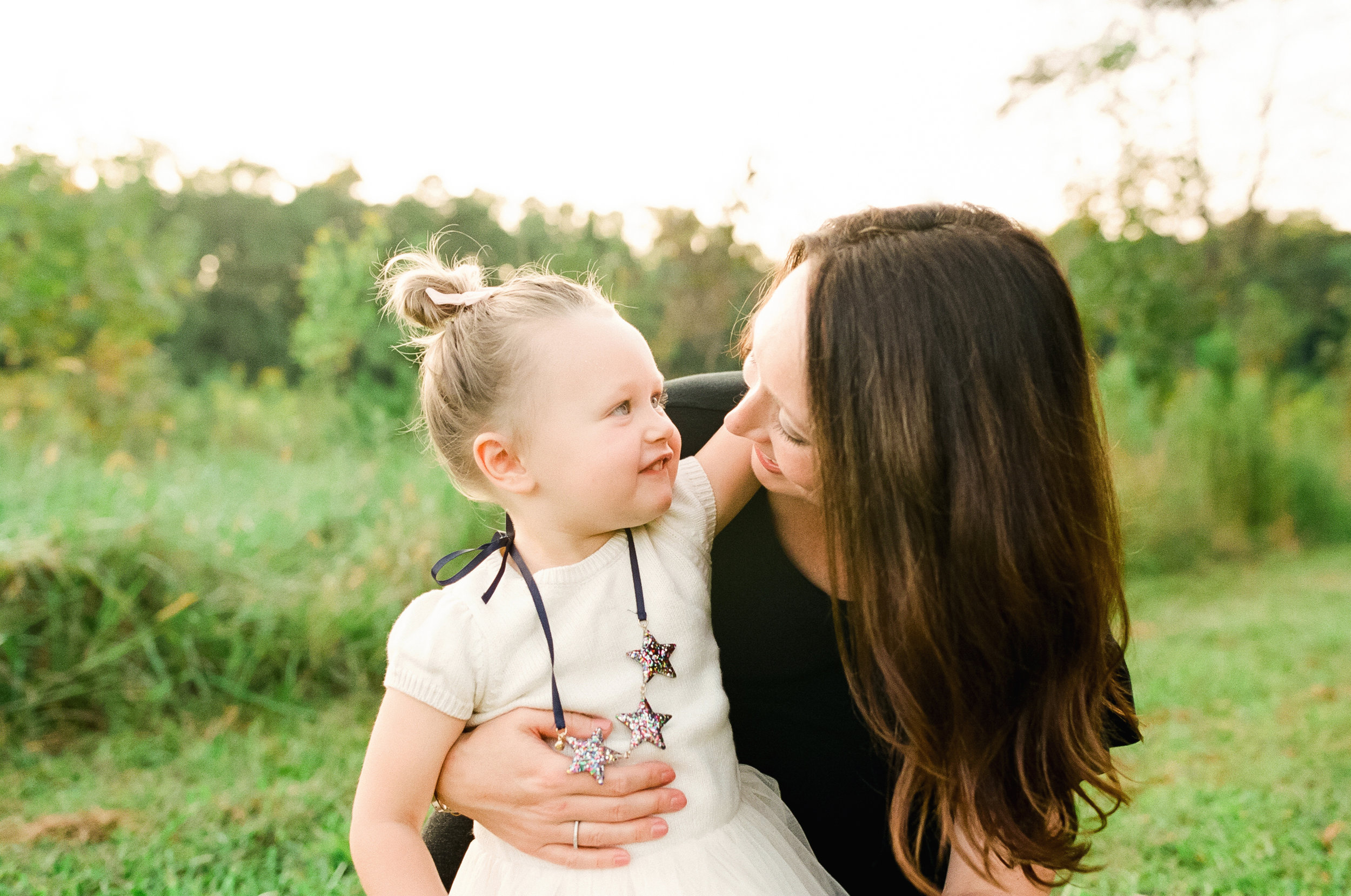 lifestyle-film-family-photographer-raleigh-annie-wilkerson-park