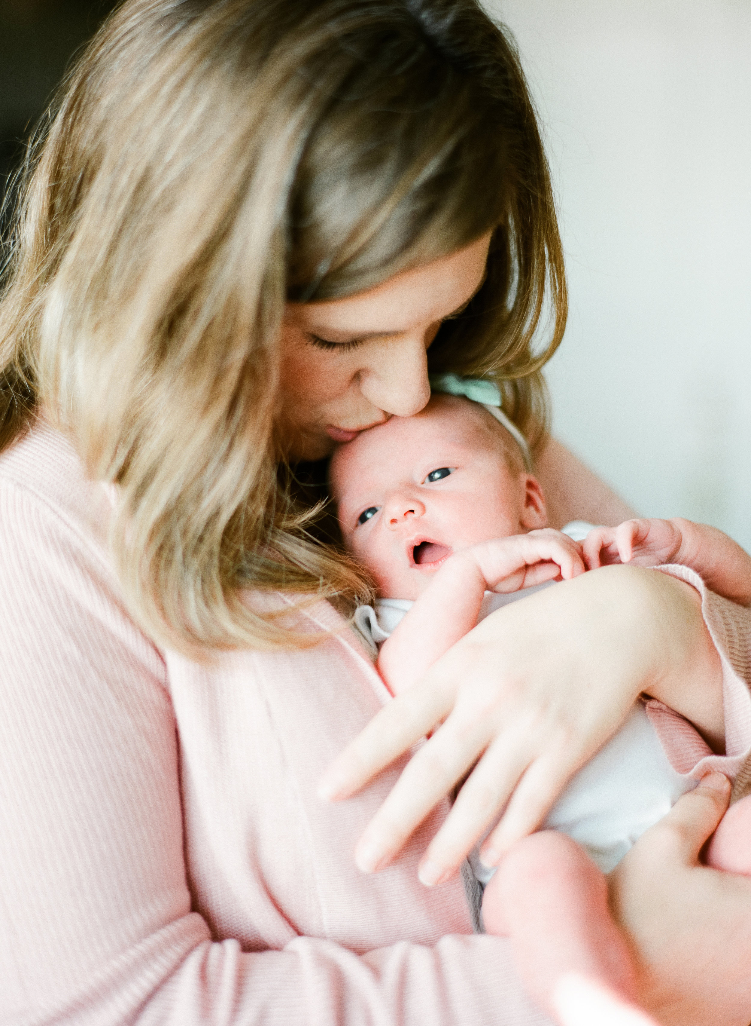 lifestyle-photographer-film-raleigh-newborn