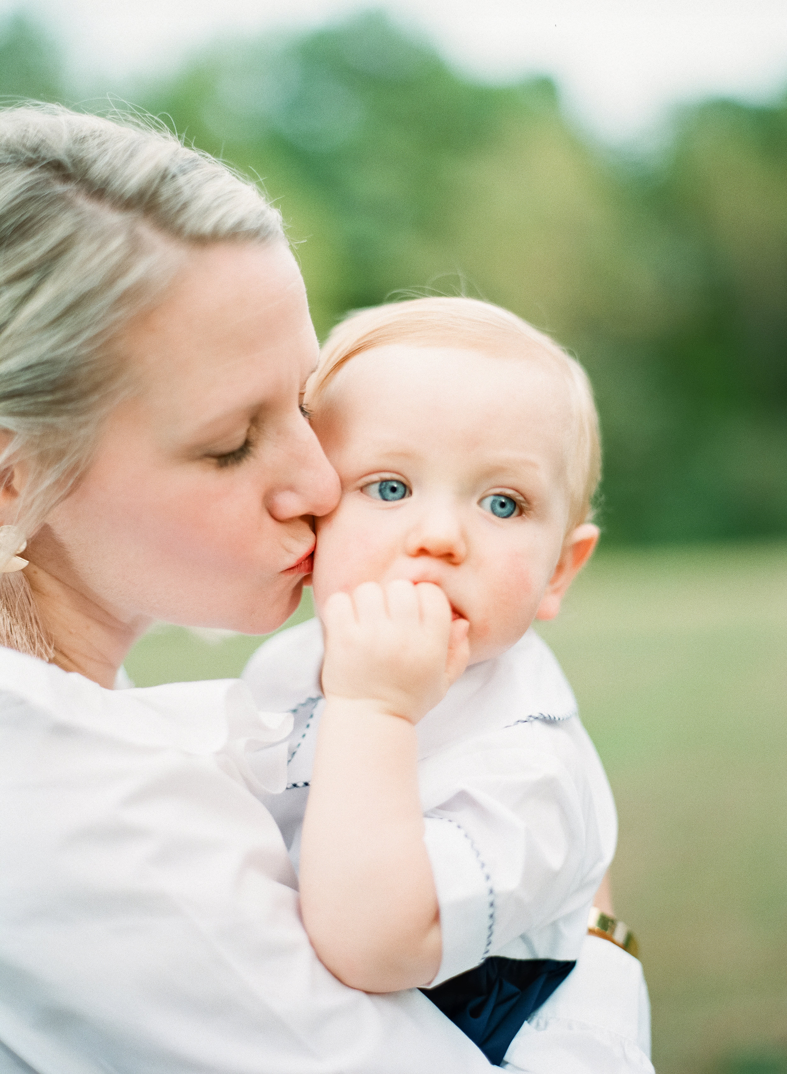 motherhood-sessions-raleigh-film-photographer-lifestyle-family