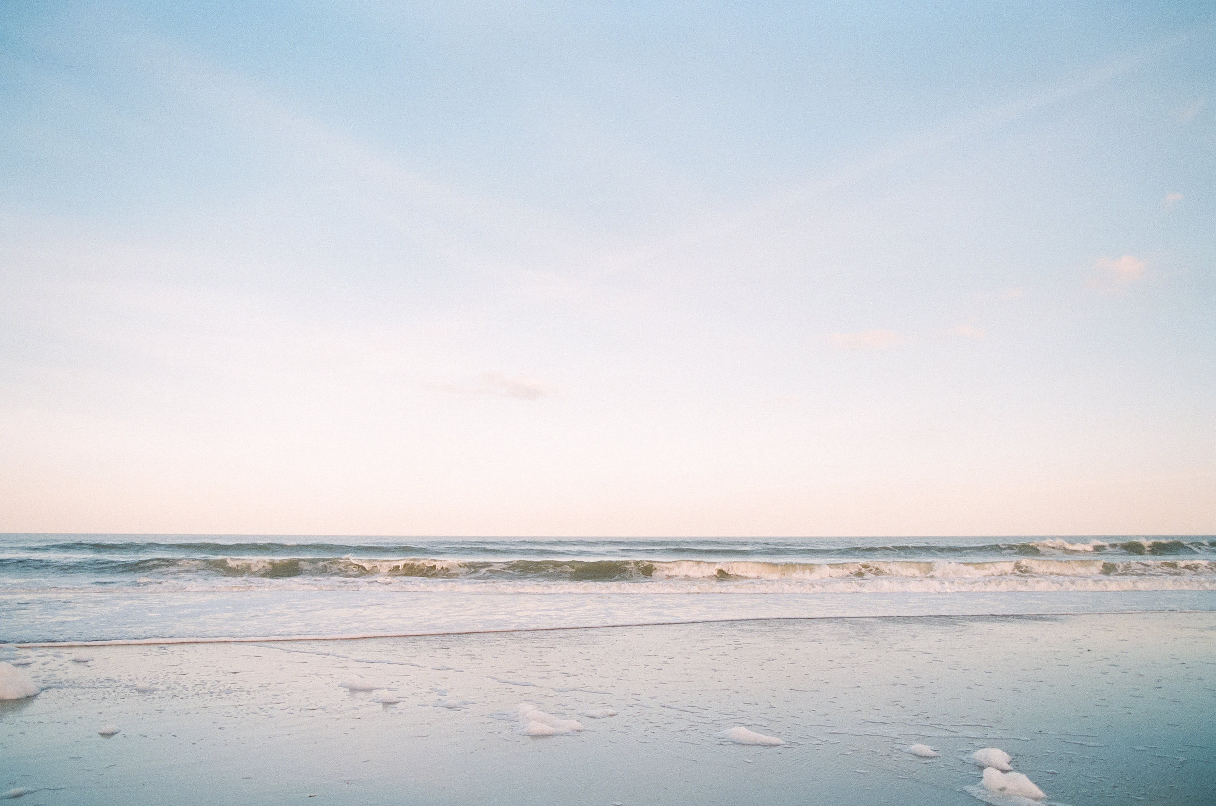 north-carolina-beach-session-film-photographer