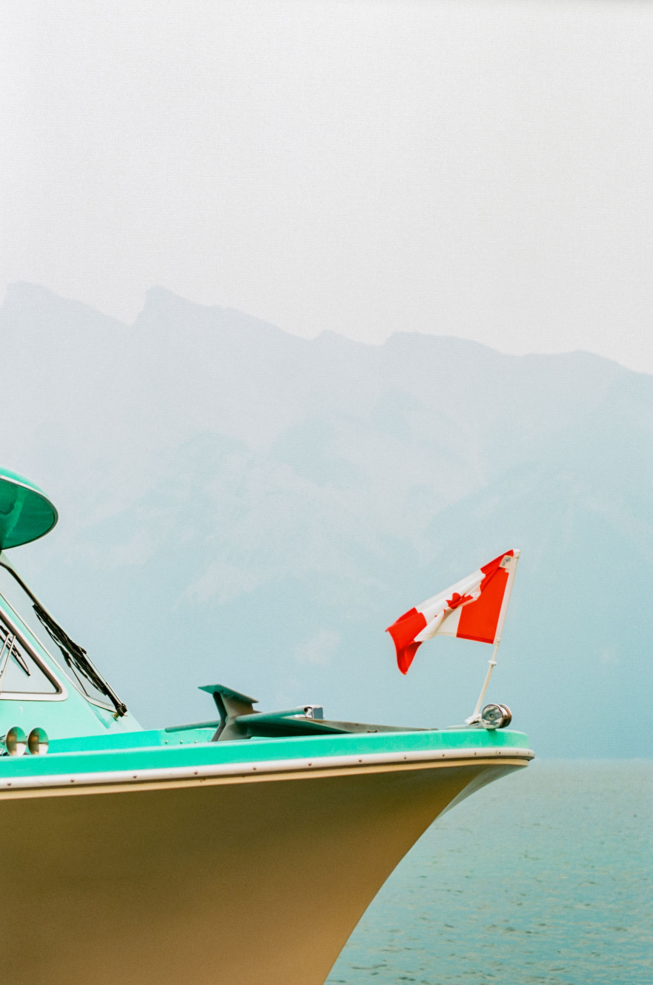 banff-canada-film-photography-travel-images-lake-louise