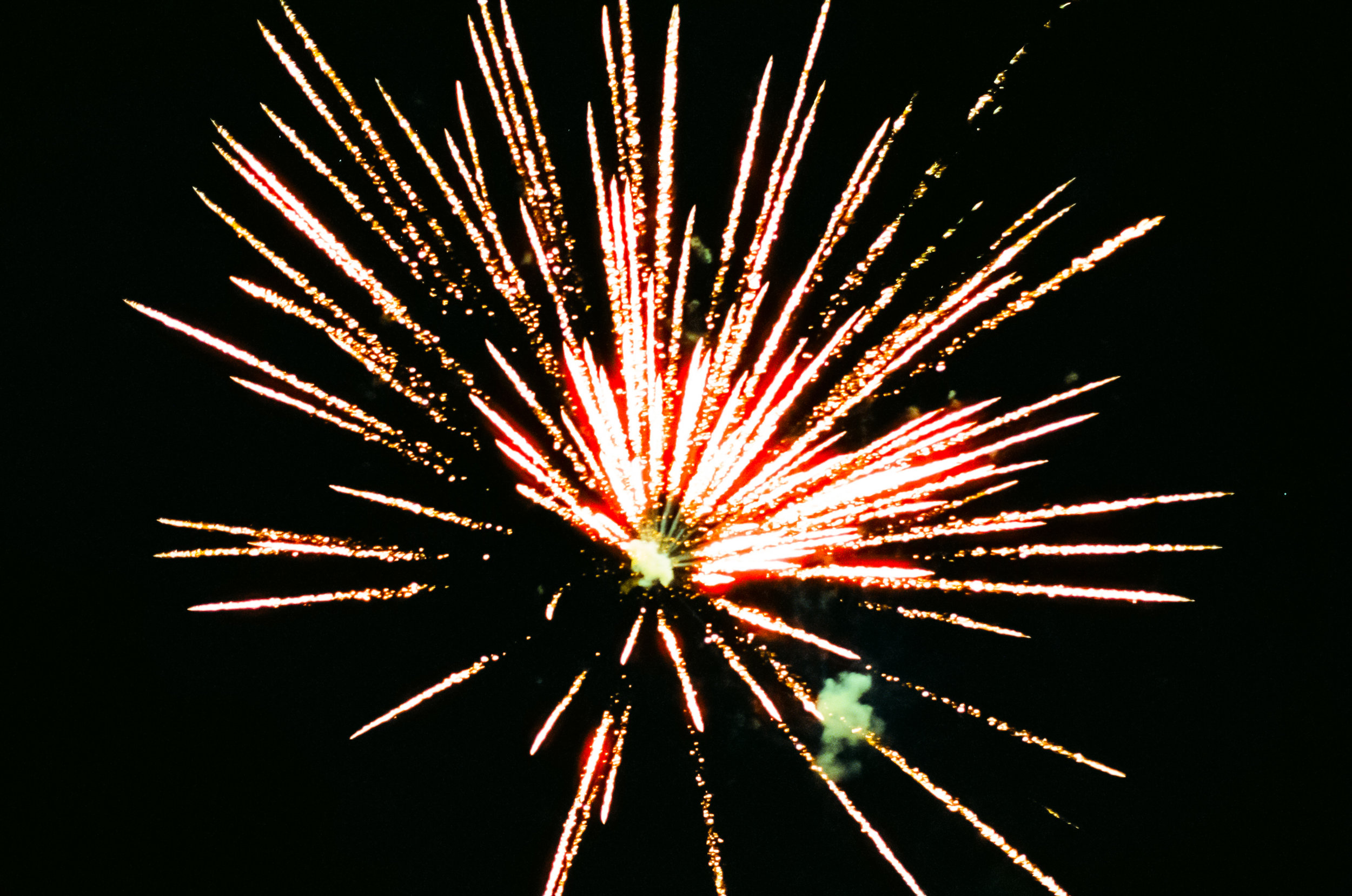 fourth-of-july-film-photography-cinestill-100