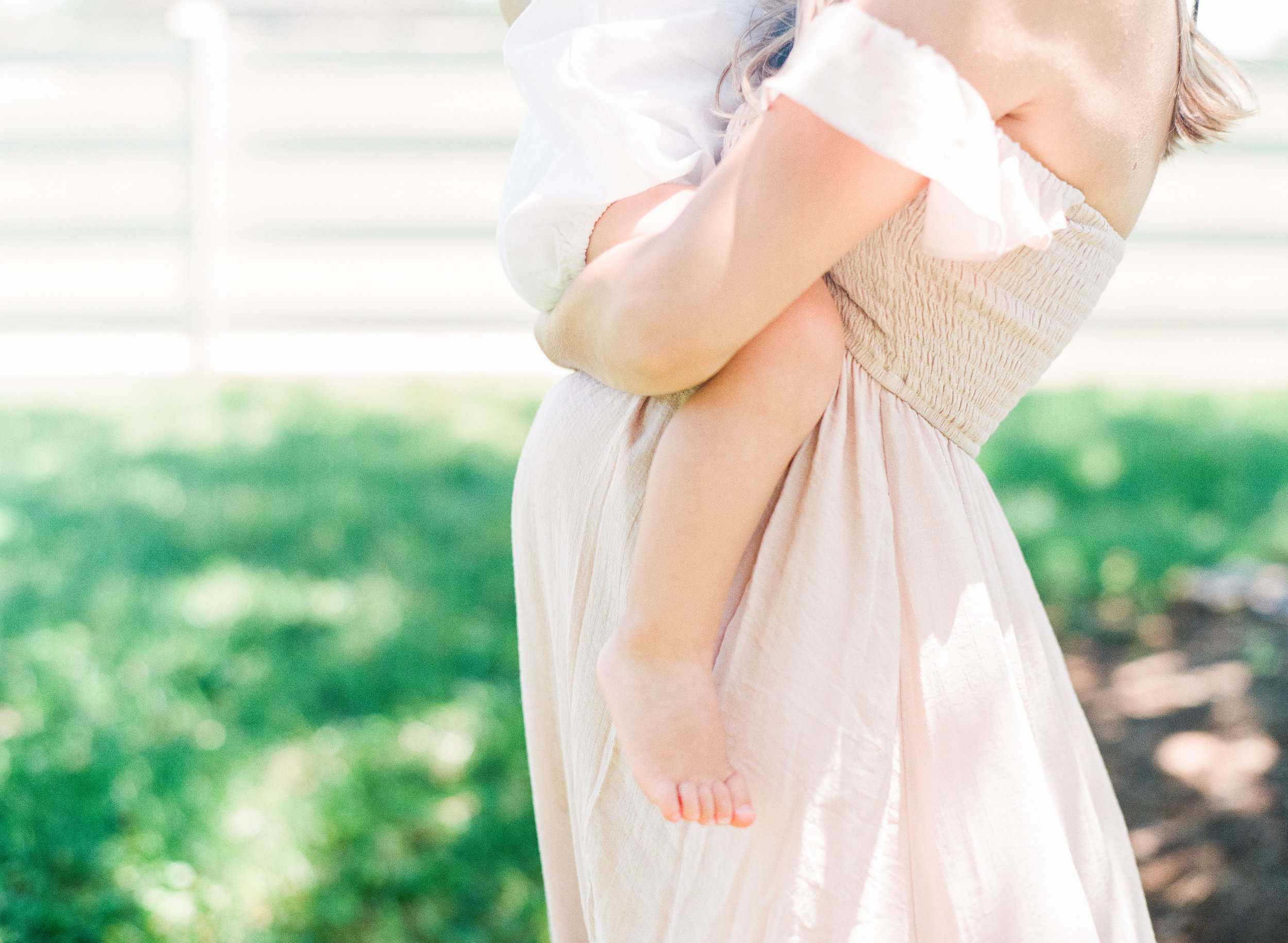 wake-forest-family-maternity-film-photographer