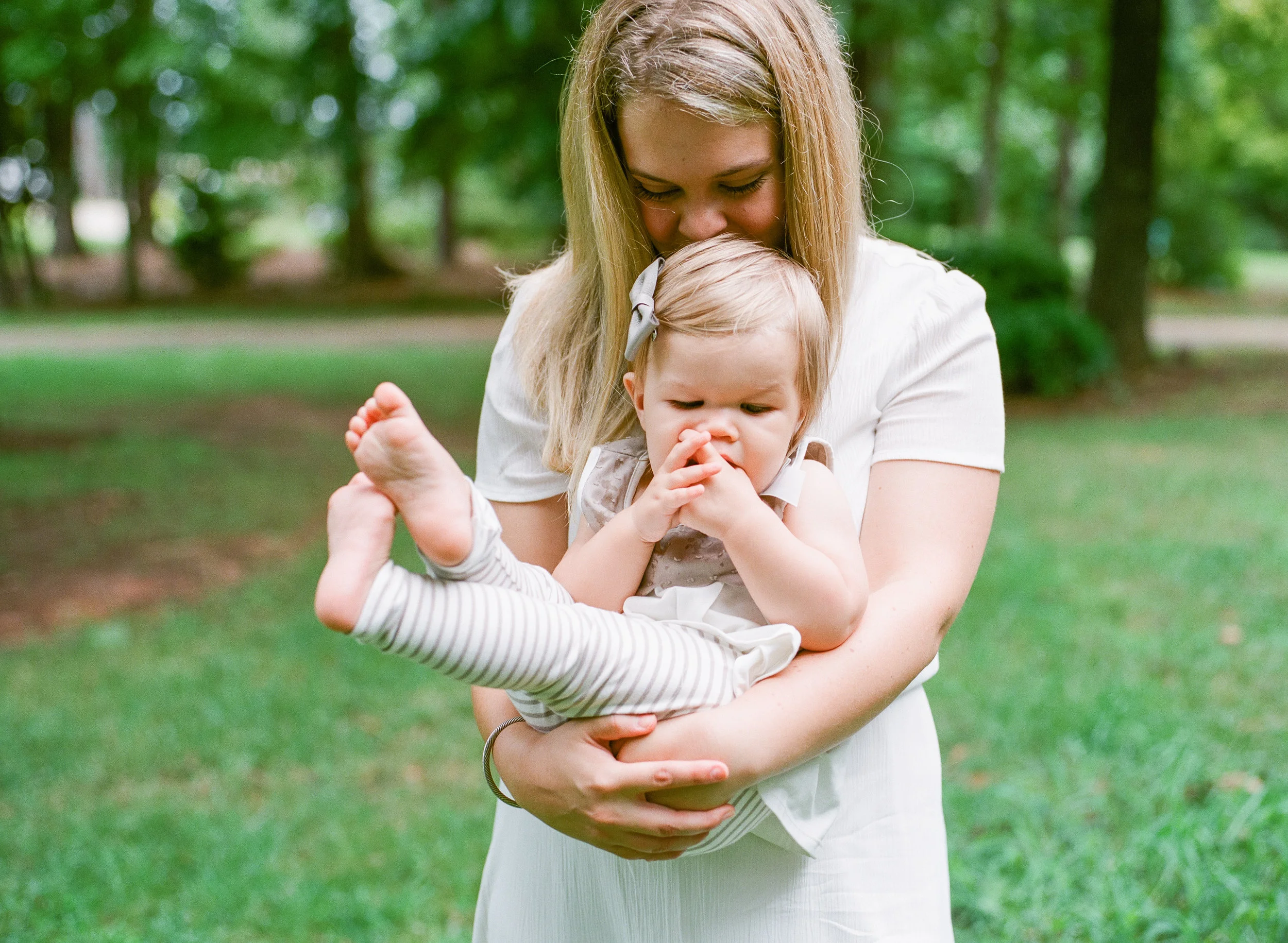 raleigh-family-newborn-film-photographer