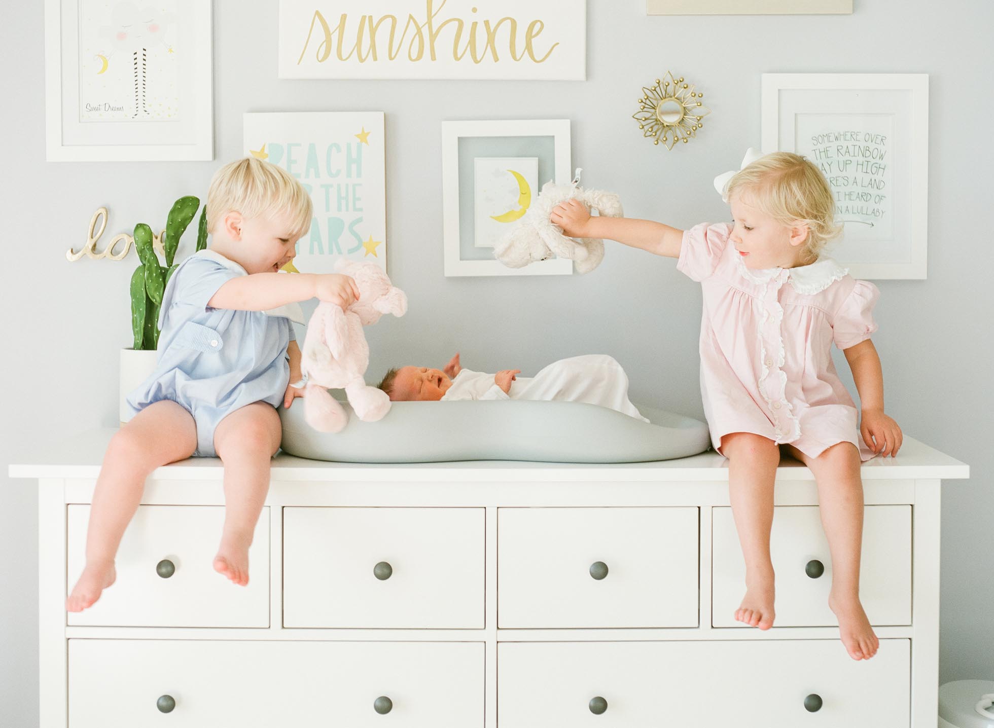 raleigh-film-newborn-photographer-siblings