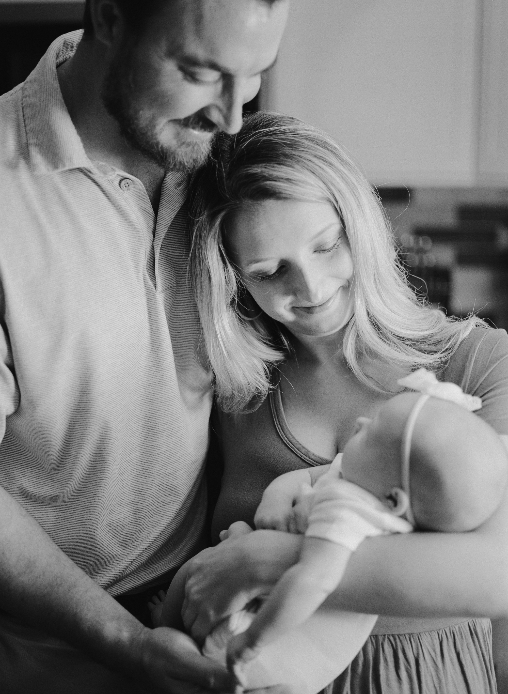 raleigh-lifestyle-natural-newborn-film-photographer-six-weeks-old