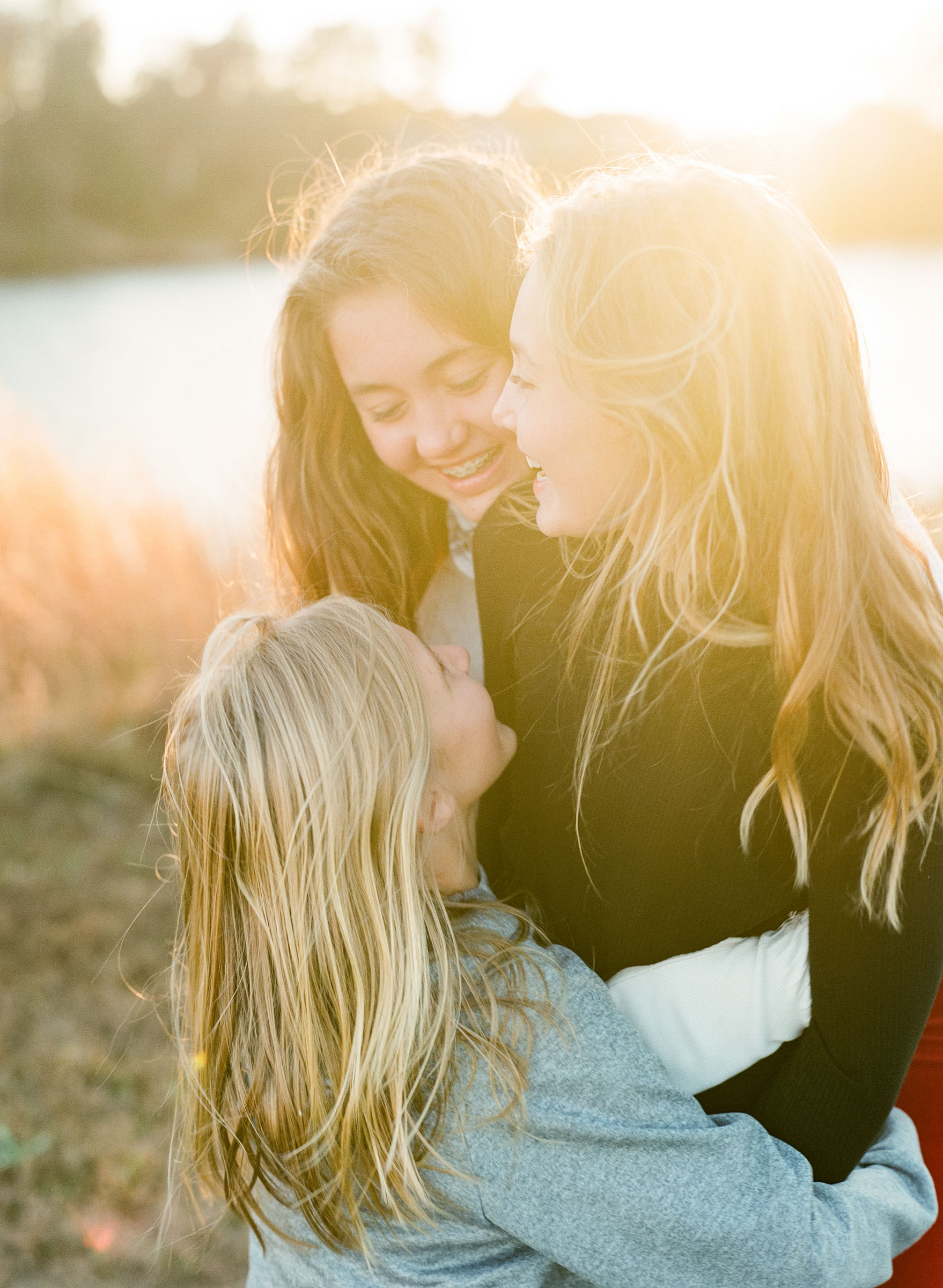 raleigh-lifestyle--baby-outdoor-fall-photos-family-film-photographer-003