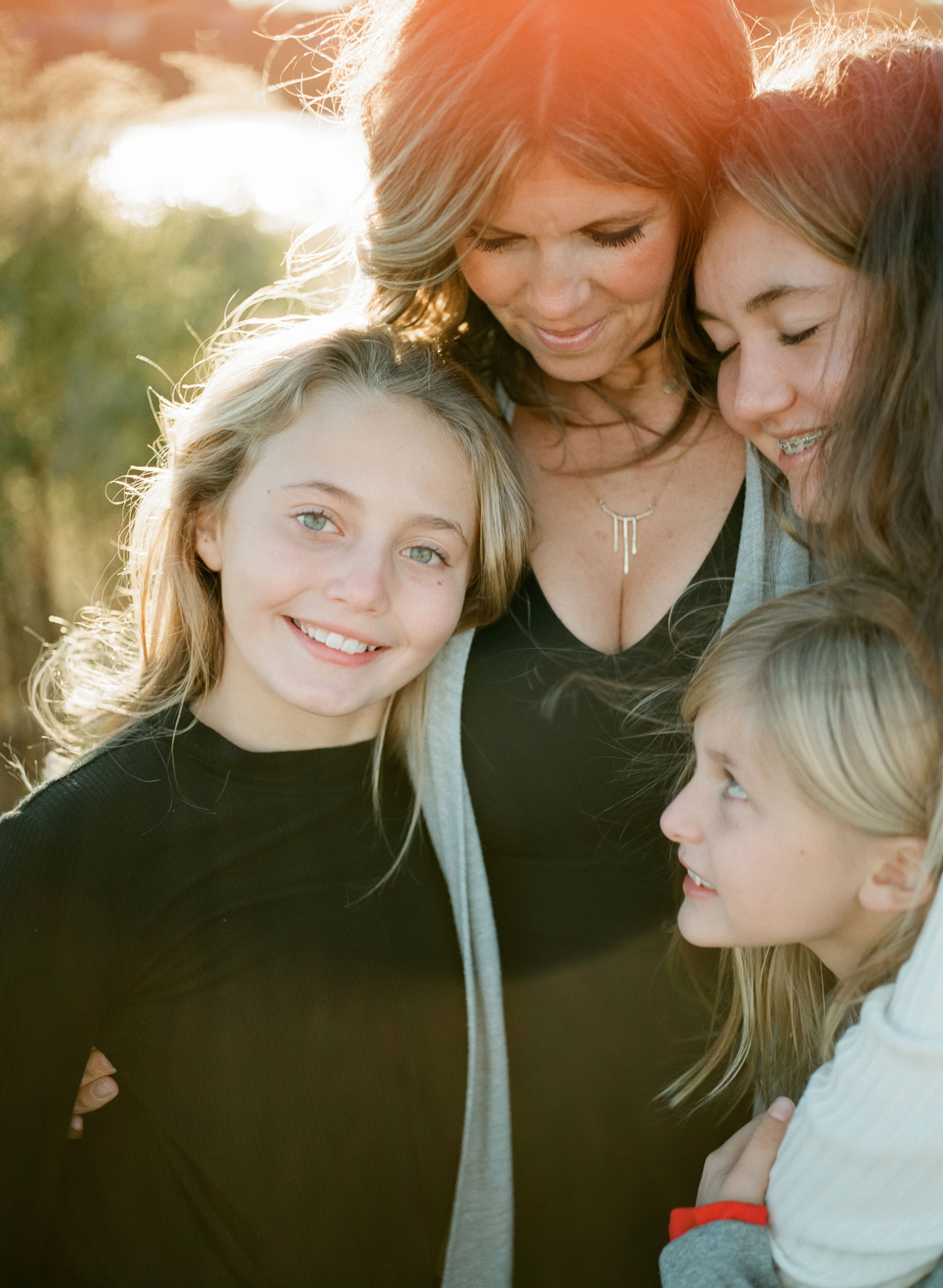 raleigh-lifestyle--baby-outdoor-fall-photos-family-film-photographer-006