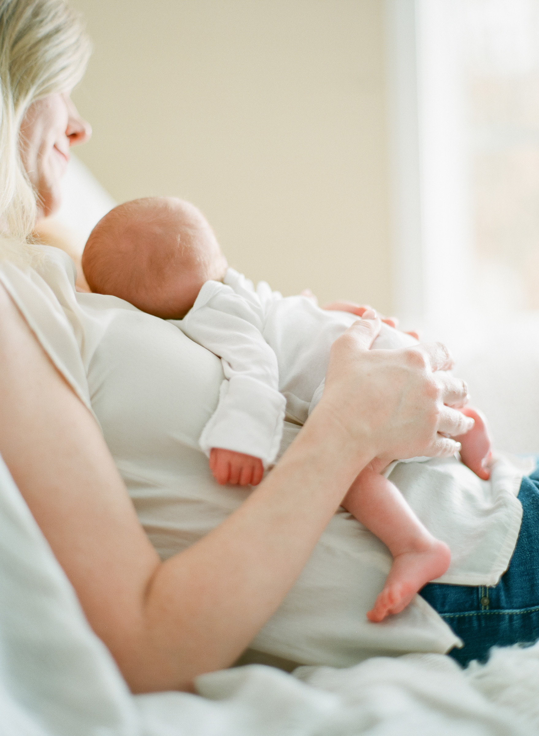 raleigh-newborn-photographer-wake-forest-baby-photo-session-009