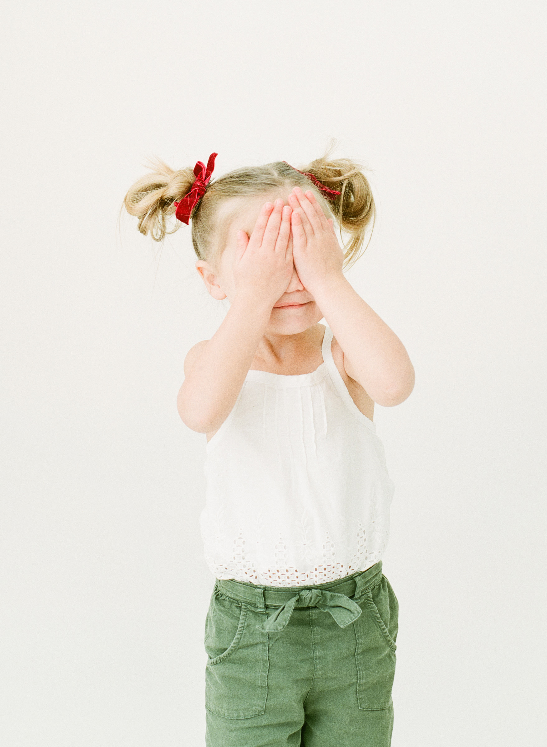 raleigh-family-studio-photographer