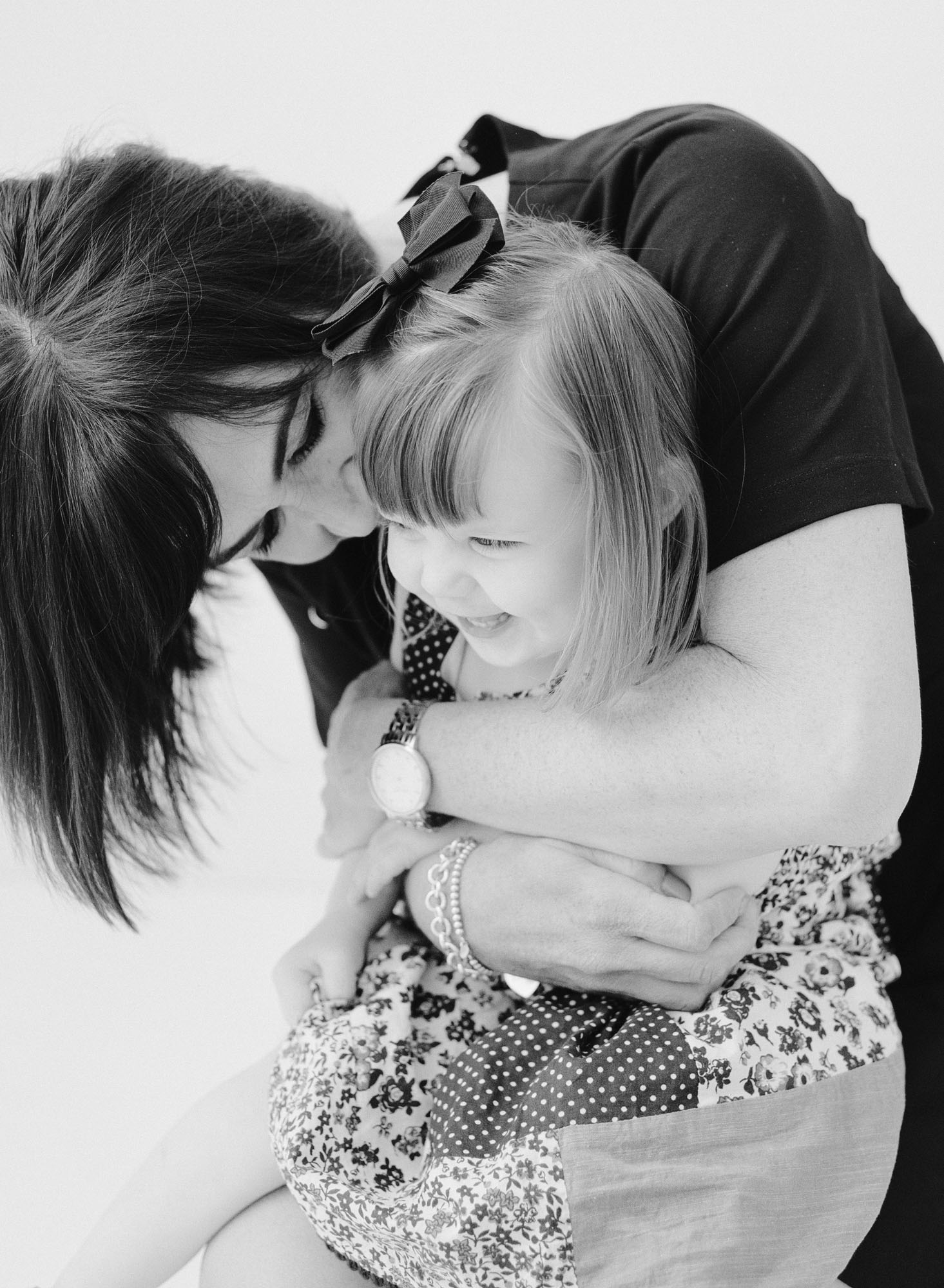 family-photographer-raleigh-nc-motherhood-portraits