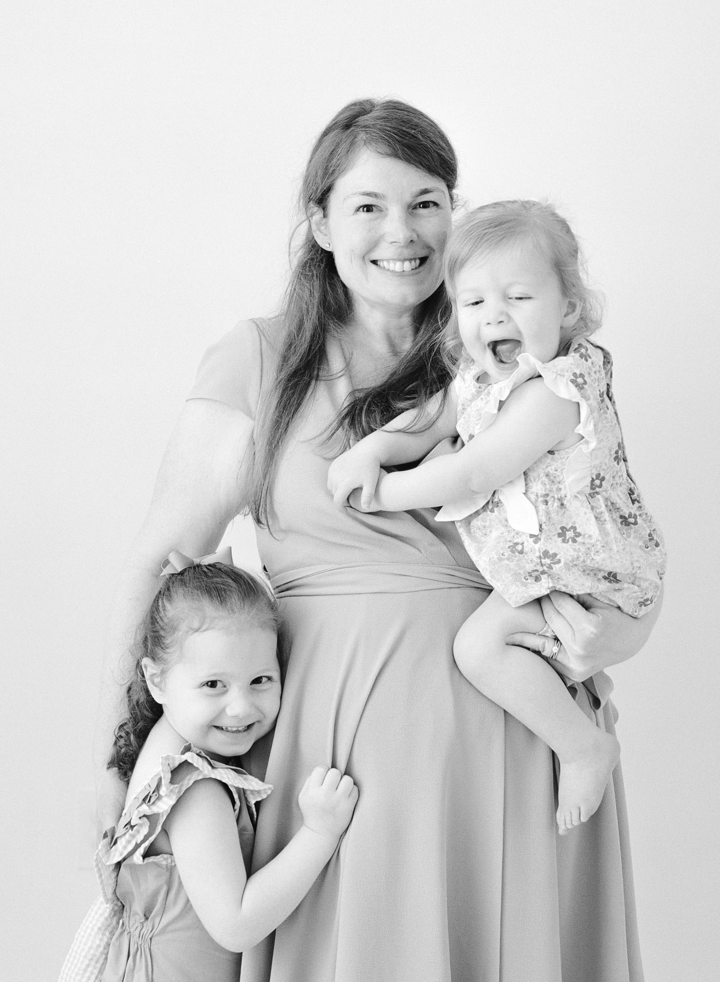 family-photographer-raleigh-nc-motherhood-portraits-009