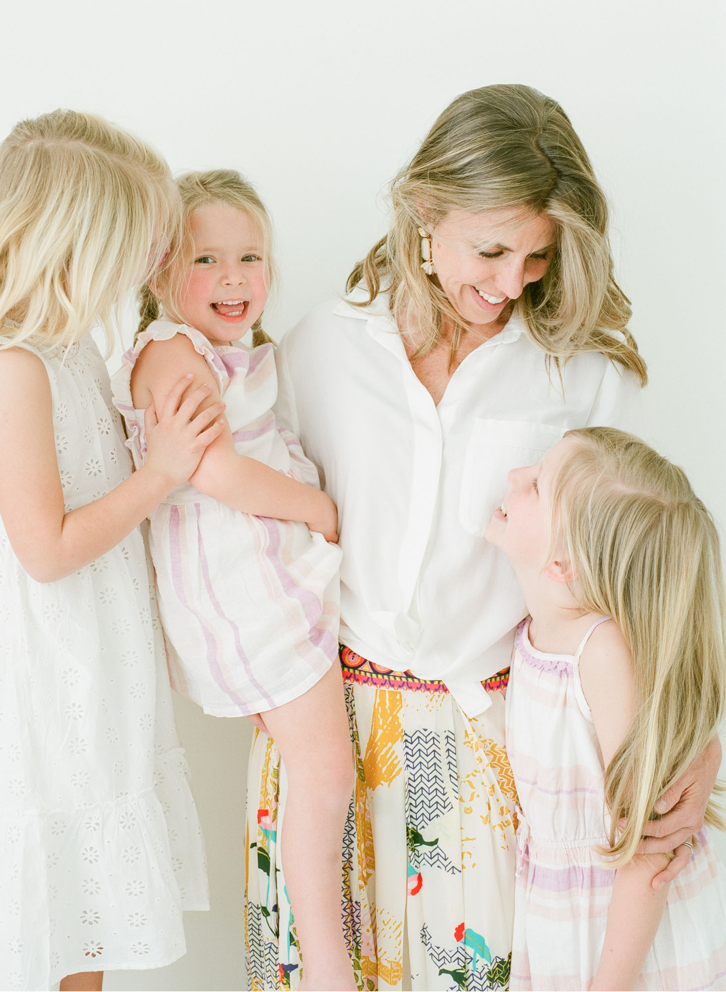 family-photographer-wake-forest-nc-motherhood-studio-portraits-002