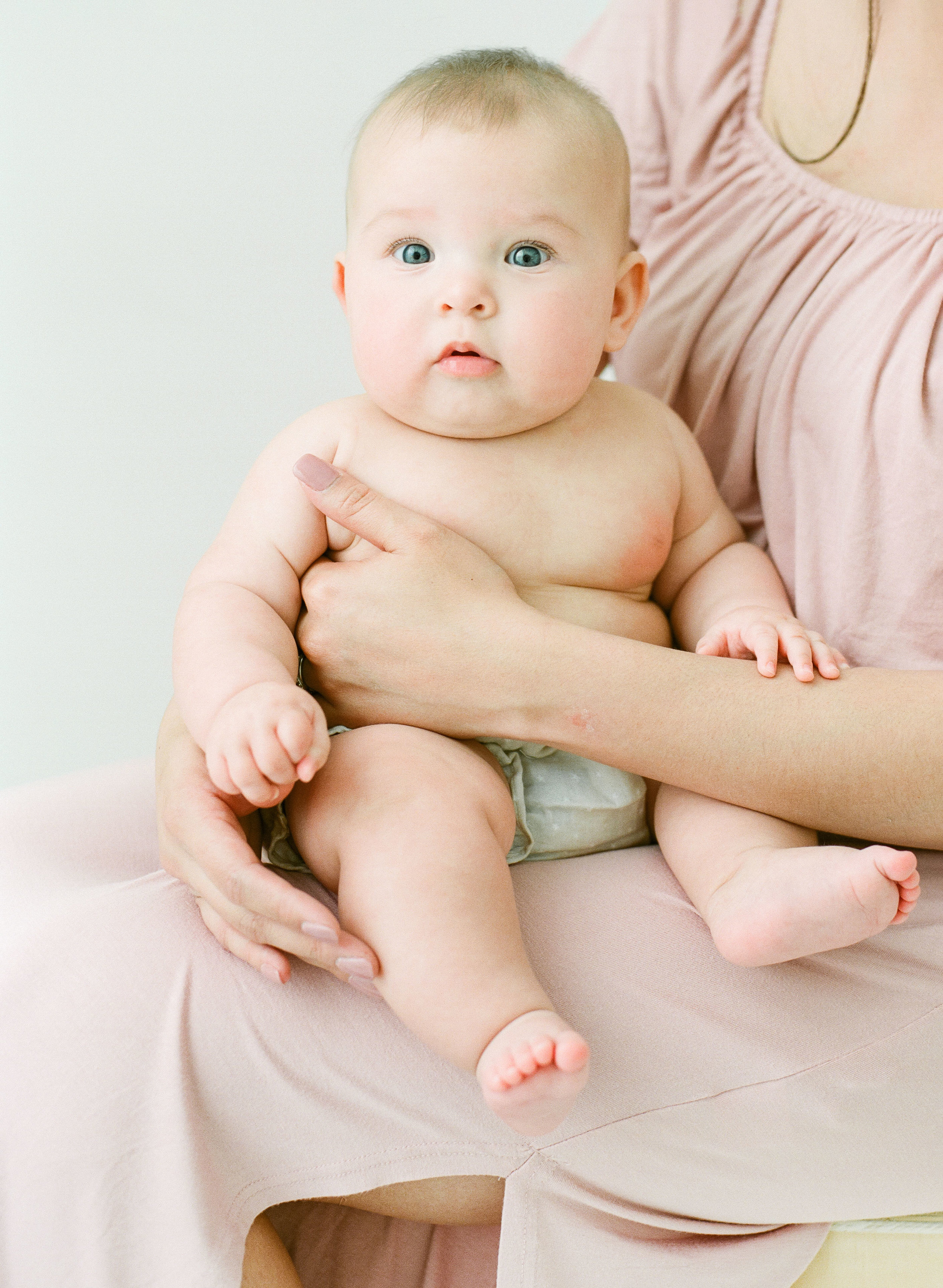 wake-forest-baby-photographer-studio-newborns-children-photography-003