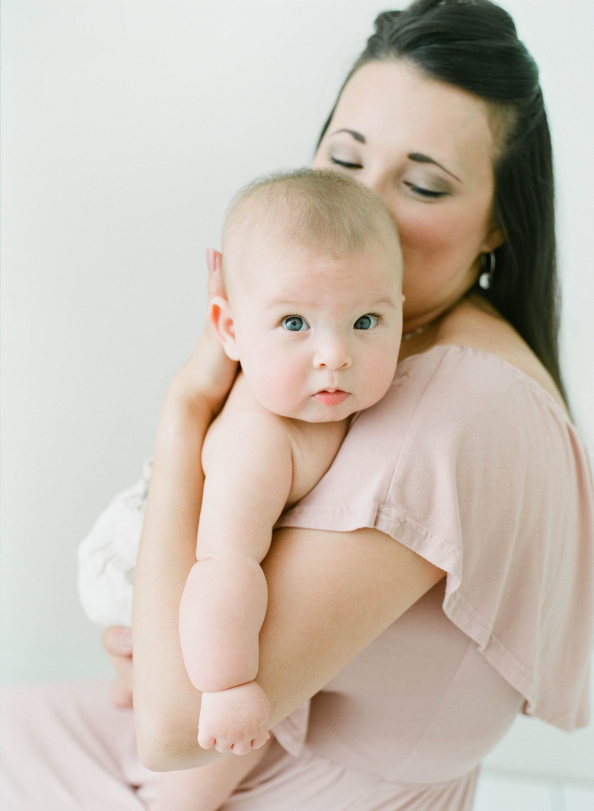 wake-forest-baby-photographer-studio-newborns-children-photography