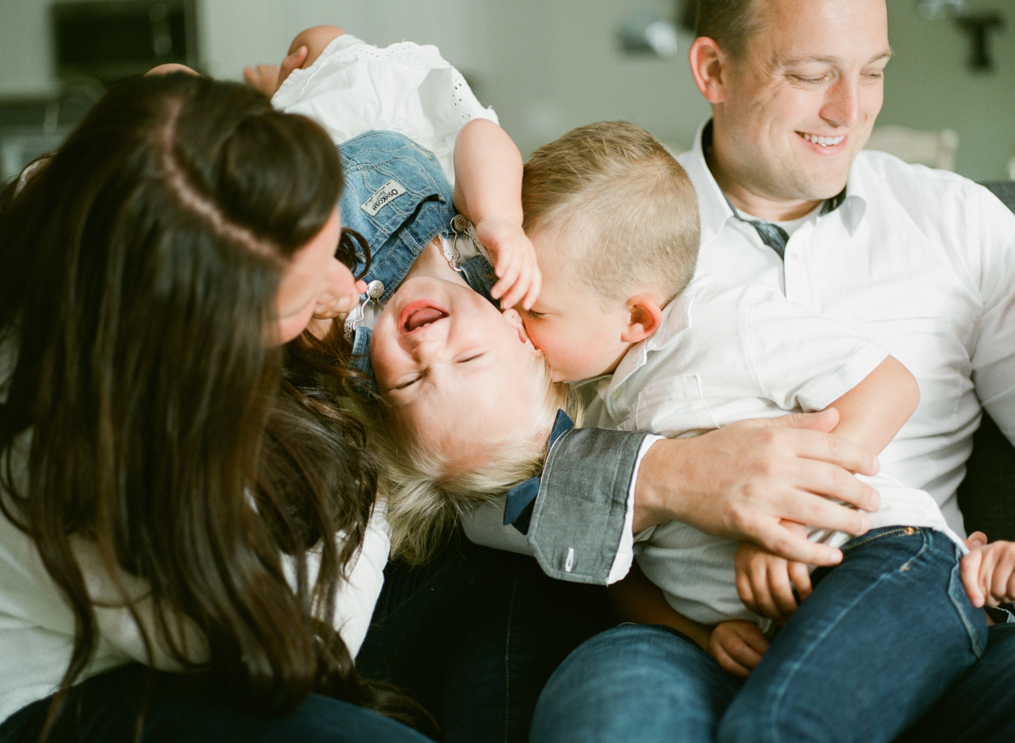 raleigh-family-film-photographer-lifestyle-home-photography-session-002