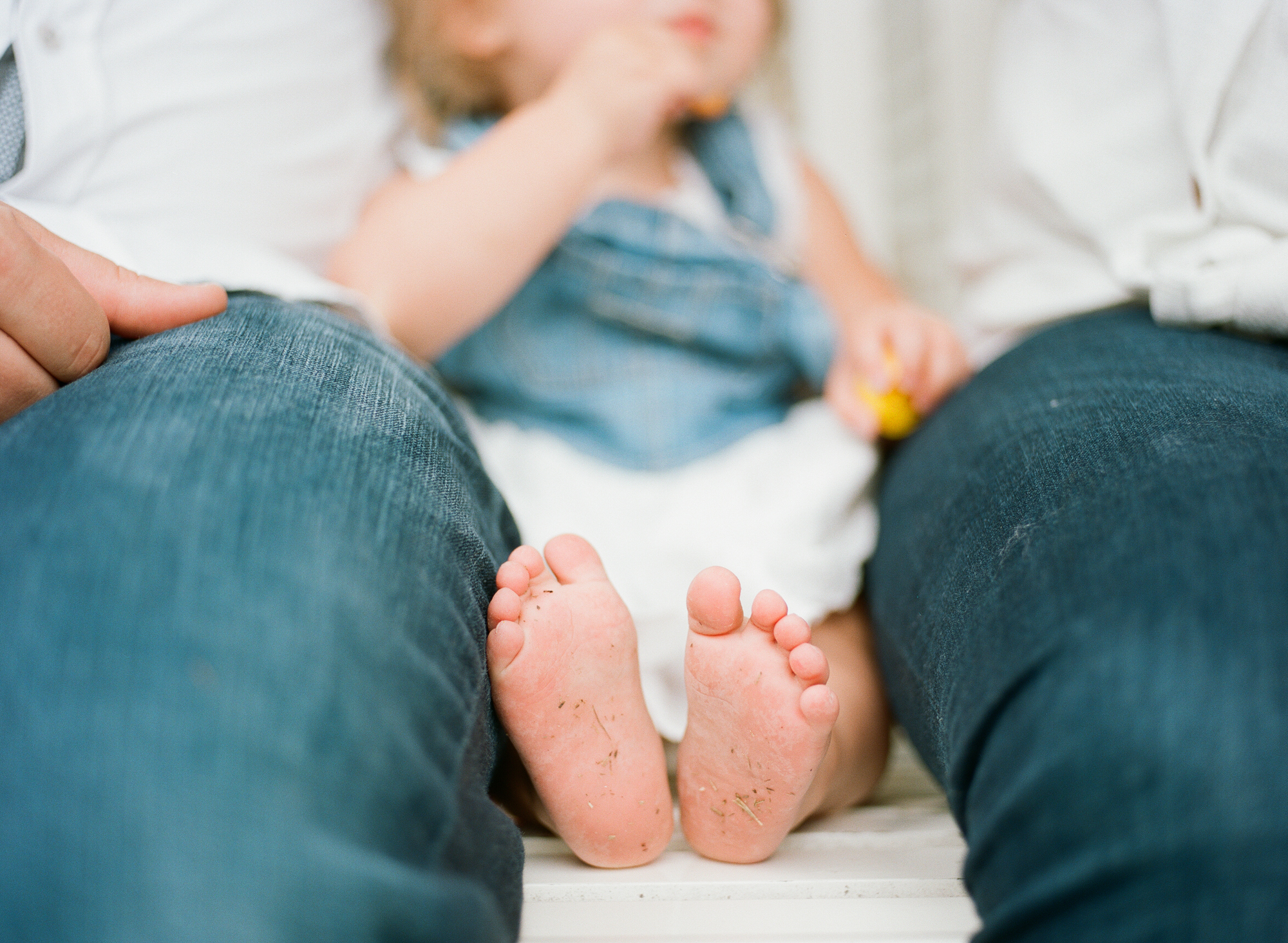 raleigh-family-film-photographer-lifestyle-home-photography-session-005