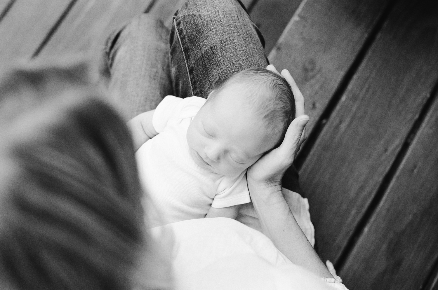 raleigh-baby-photographer-lifestyle-newborn-session-001