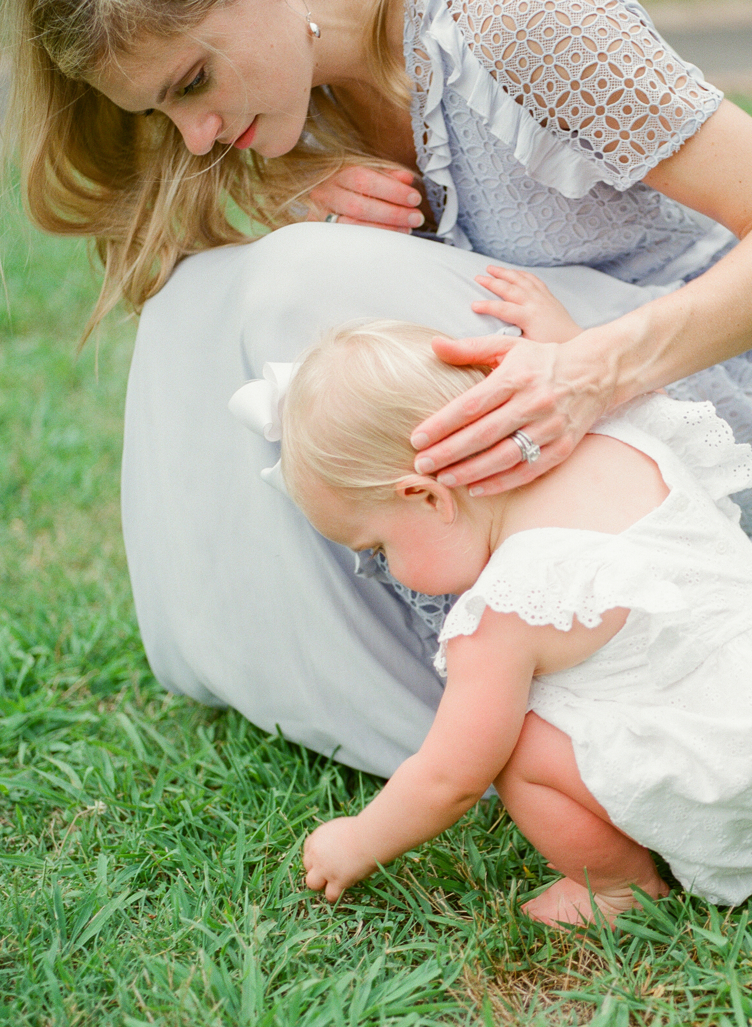 raleigh-family-photographer-lifestyle-family-session-wake-forest-005